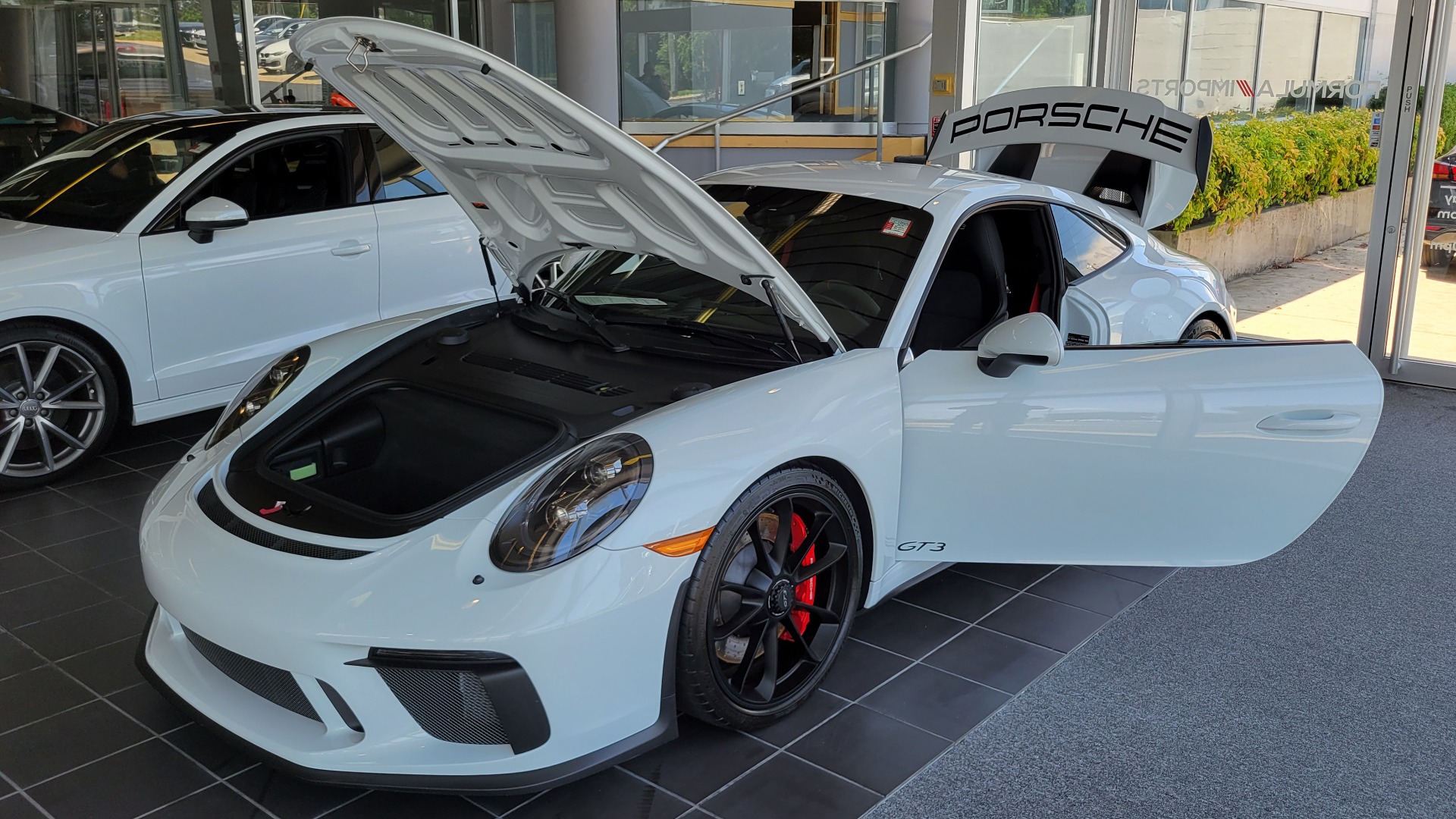 Used 2019 Porsche 911 GT3 for sale $199,500 at Formula Imports in Charlotte NC 28227 18