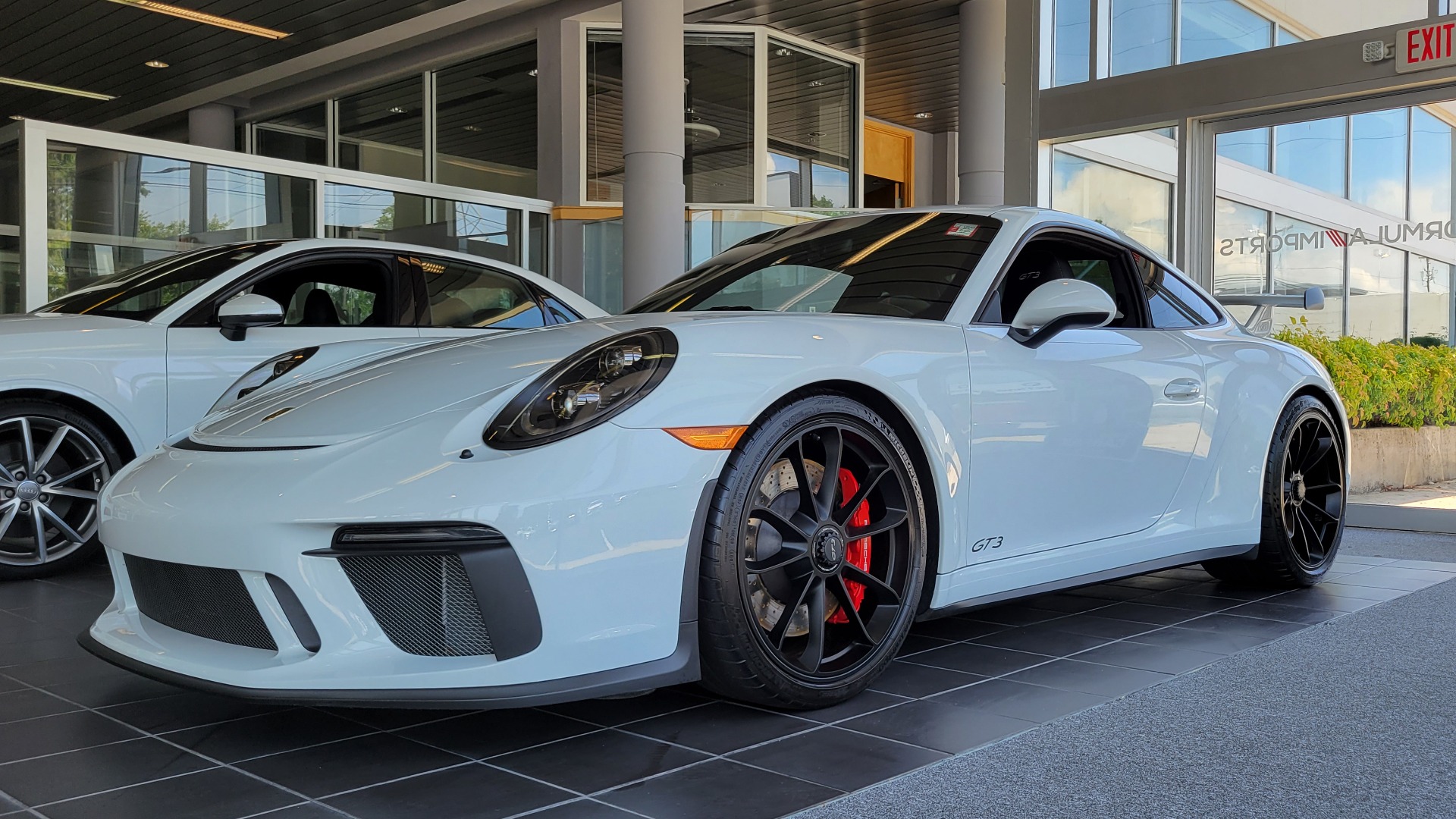 Used 2019 Porsche 911 GT3 4.0L 520HP COUPE / PDK 7-SPD / BOSE / APPLE / REARVIEW for sale $203,995 at Formula Imports in Charlotte NC 28227 2