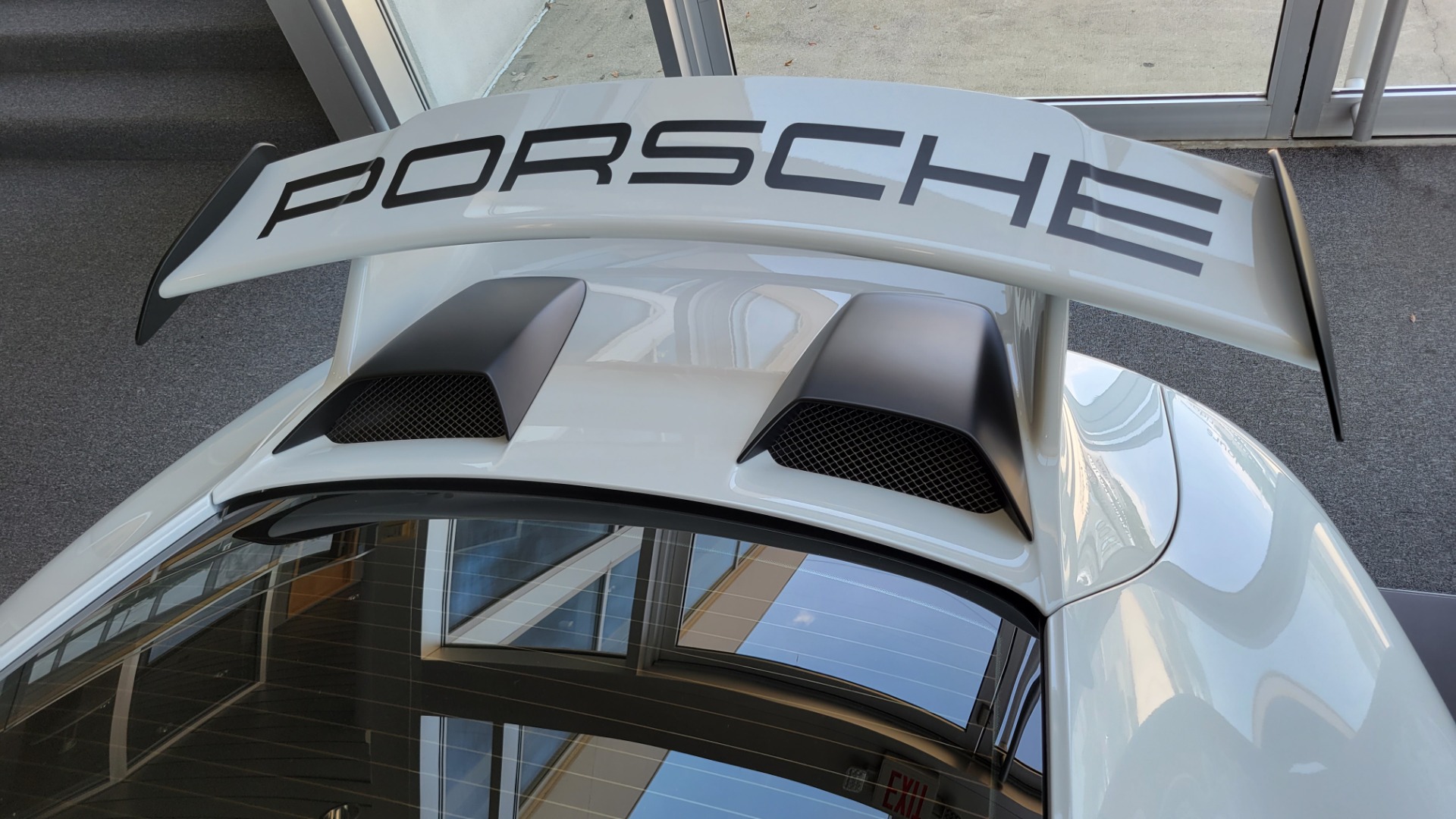 Used 2019 Porsche 911 GT3 4.0L 520HP COUPE / PDK 7-SPD / BOSE / APPLE / REARVIEW for sale Sold at Formula Imports in Charlotte NC 28227 6