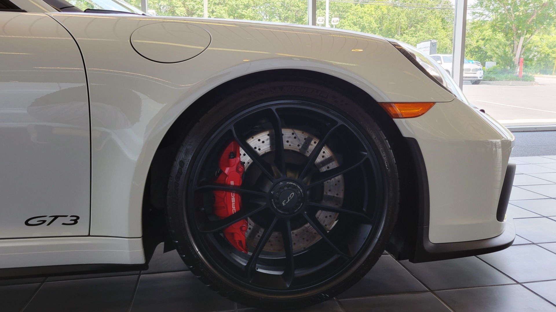 Used 2019 Porsche 911 GT3 4.0L 520HP COUPE / PDK 7-SPD / BOSE / APPLE / REARVIEW for sale Sold at Formula Imports in Charlotte NC 28227 84