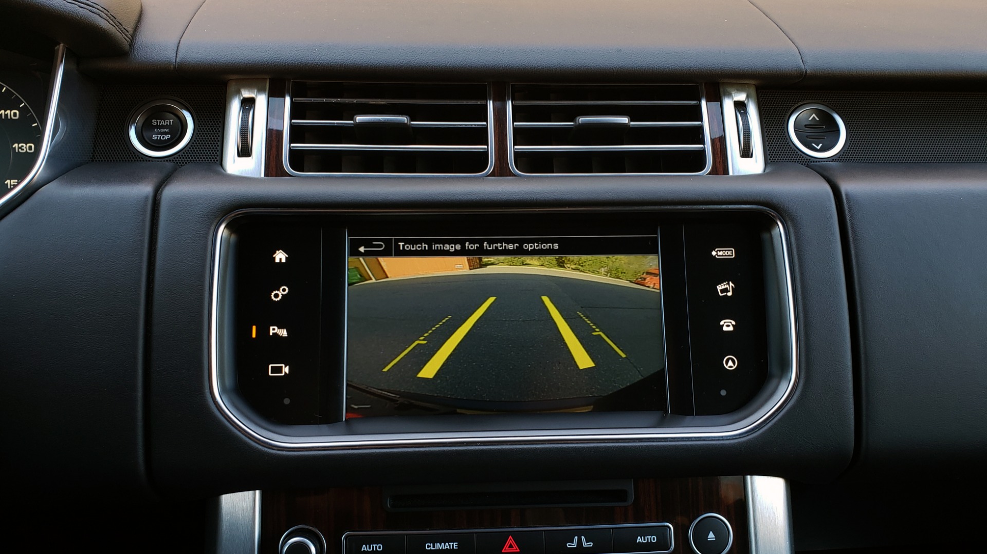 Used 2016 Land Rover RANGE ROVER HSE SC V6 / 4x4 / NAV / SUNROOF / REARVIEW for sale Sold at Formula Imports in Charlotte NC 28227 41