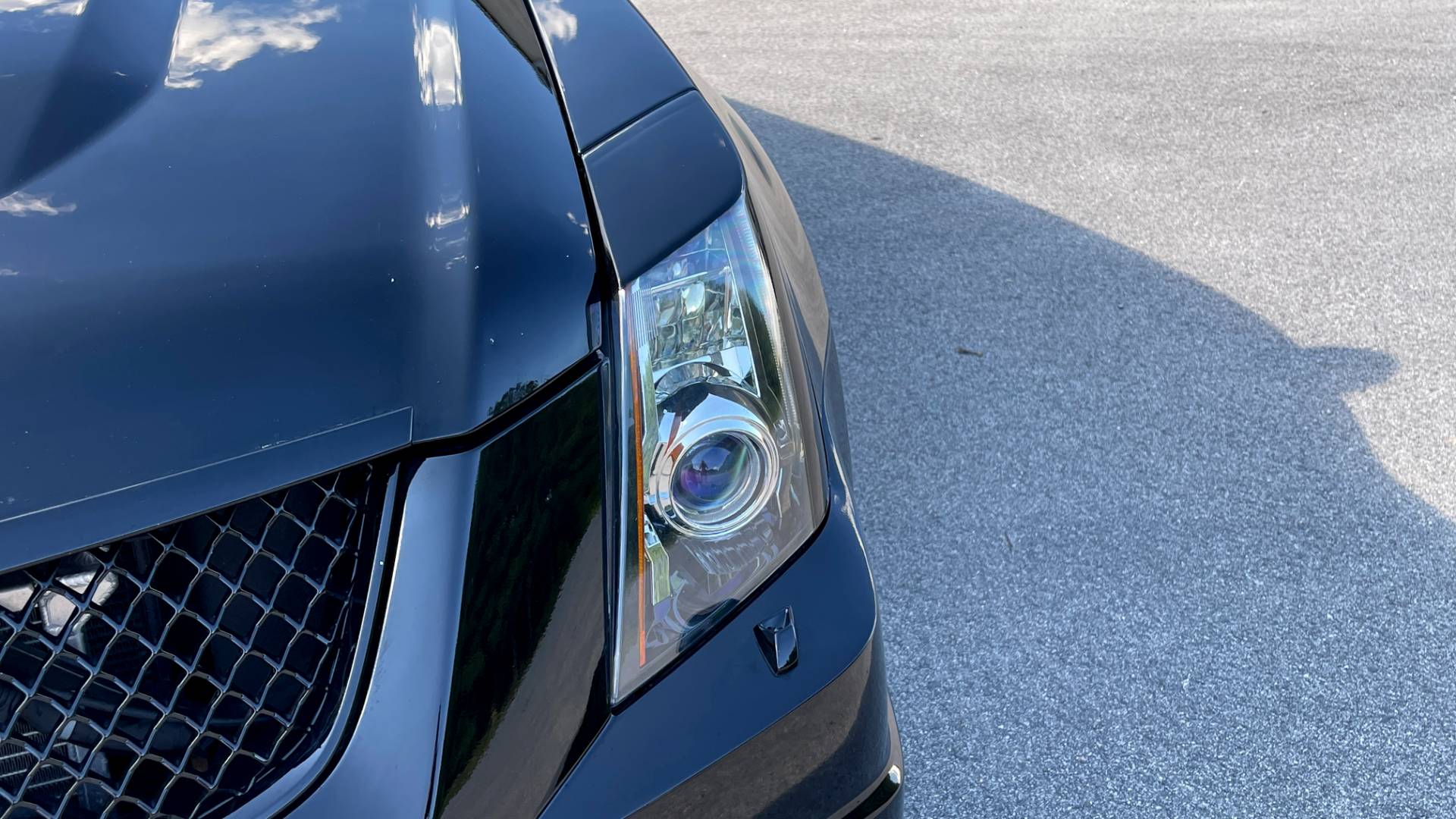 Used 2011 Cadillac CTS-V COUPE 6.2L 600HP+ / NAV / BOSE / SUNROOF / RECARO / 19IN WHLS / REARVIEW for sale Sold at Formula Imports in Charlotte NC 28227 24