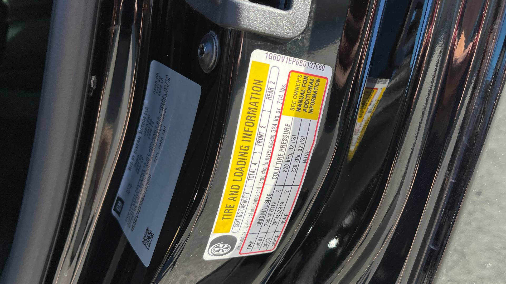Used 2011 Cadillac CTS-V COUPE 6.2L 600HP+ / NAV / BOSE / SUNROOF / RECARO / 19IN WHLS / REARVIEW for sale Sold at Formula Imports in Charlotte NC 28227 39