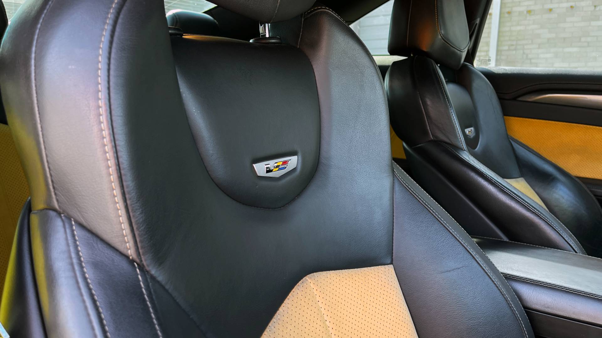 Used 2011 Cadillac CTS-V COUPE 6.2L 600HP+ / NAV / BOSE / SUNROOF / RECARO / 19IN WHLS / REARVIEW for sale Sold at Formula Imports in Charlotte NC 28227 50