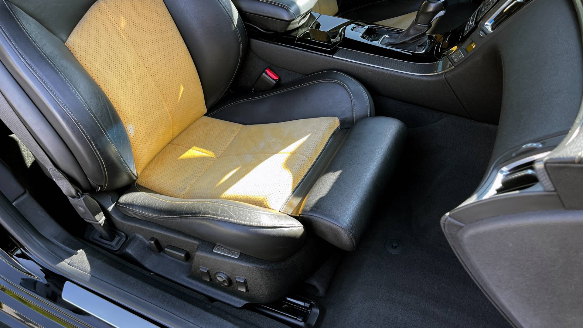 Used 2011 Cadillac CTS-V COUPE 6.2L 600HP+ / NAV / BOSE / SUNROOF / RECARO / 19IN WHLS / REARVIEW for sale Sold at Formula Imports in Charlotte NC 28227 87