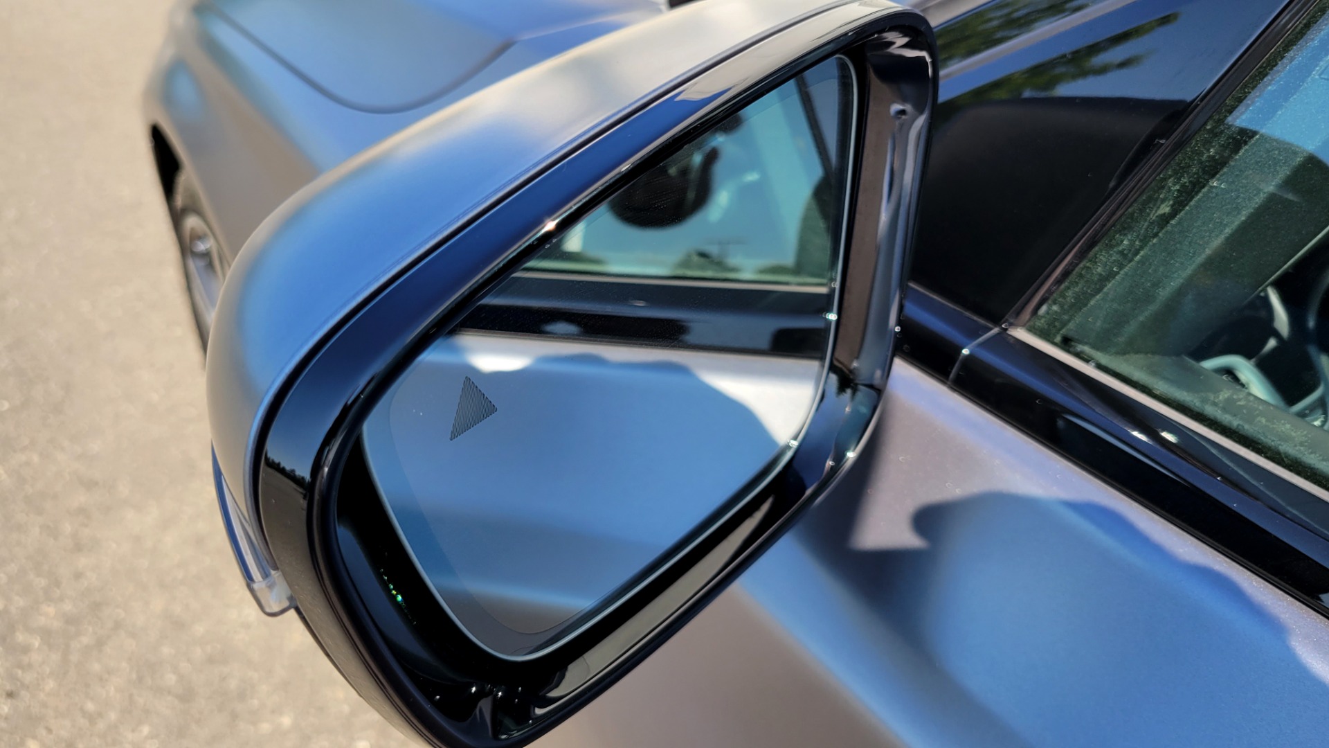 Used 2018 BMW 7 SERIES 740I M-SPORT SEDAN / 8-SPD AUTO / NAV / SUNROOF / H/K SND / CAMERA for sale Sold at Formula Imports in Charlotte NC 28227 31