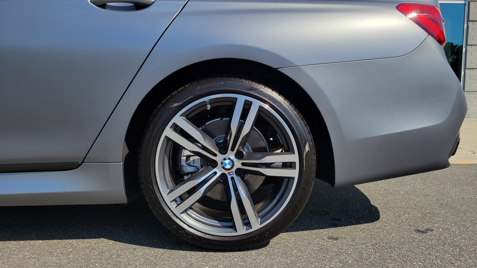 Used 2018 BMW 7 SERIES 740I M-SPORT SEDAN / 8-SPD AUTO / NAV / SUNROOF / H/K SND / CAMERA for sale Sold at Formula Imports in Charlotte NC 28227 94