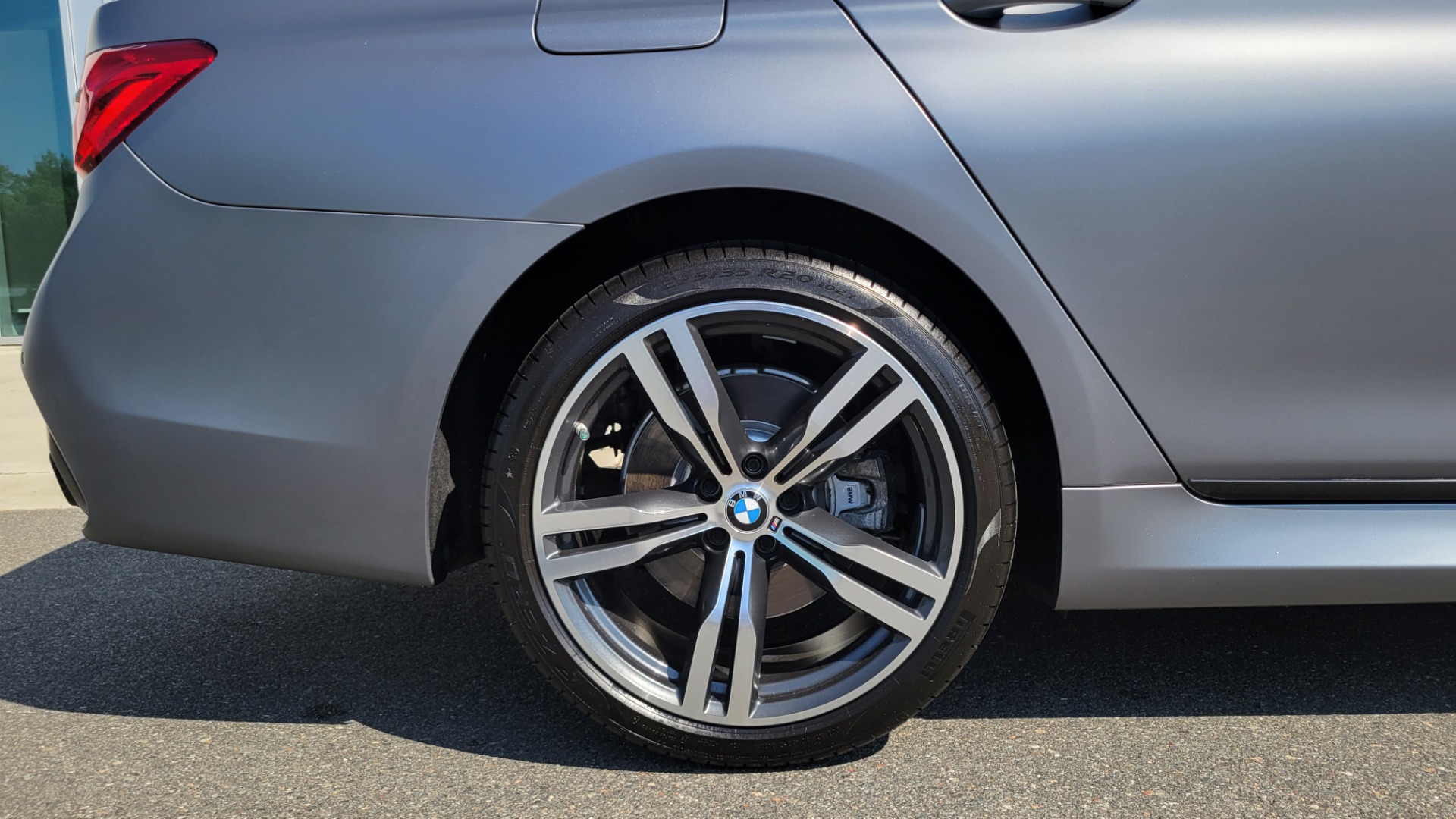 Used 2018 BMW 7 SERIES 740I M-SPORT SEDAN / 8-SPD AUTO / NAV / SUNROOF / H/K SND / CAMERA for sale Sold at Formula Imports in Charlotte NC 28227 95
