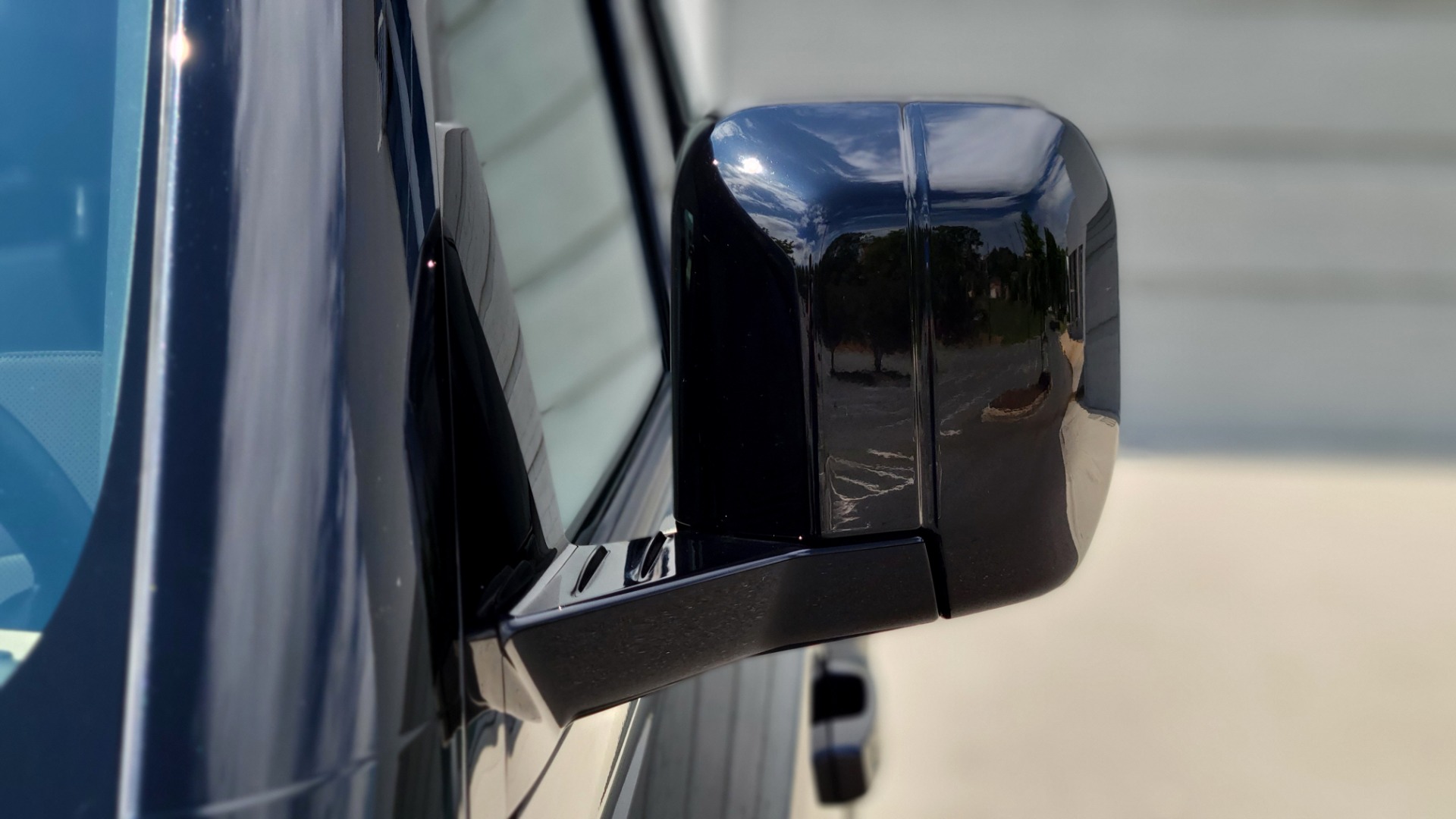 Used 2022 Land Rover DEFENDER X-DYNAMIC SE / NAV / SUNROOF / AIR SUSPENSION PKG / ADAPT CRUISE for sale $104,900 at Formula Imports in Charlotte NC 28227 38