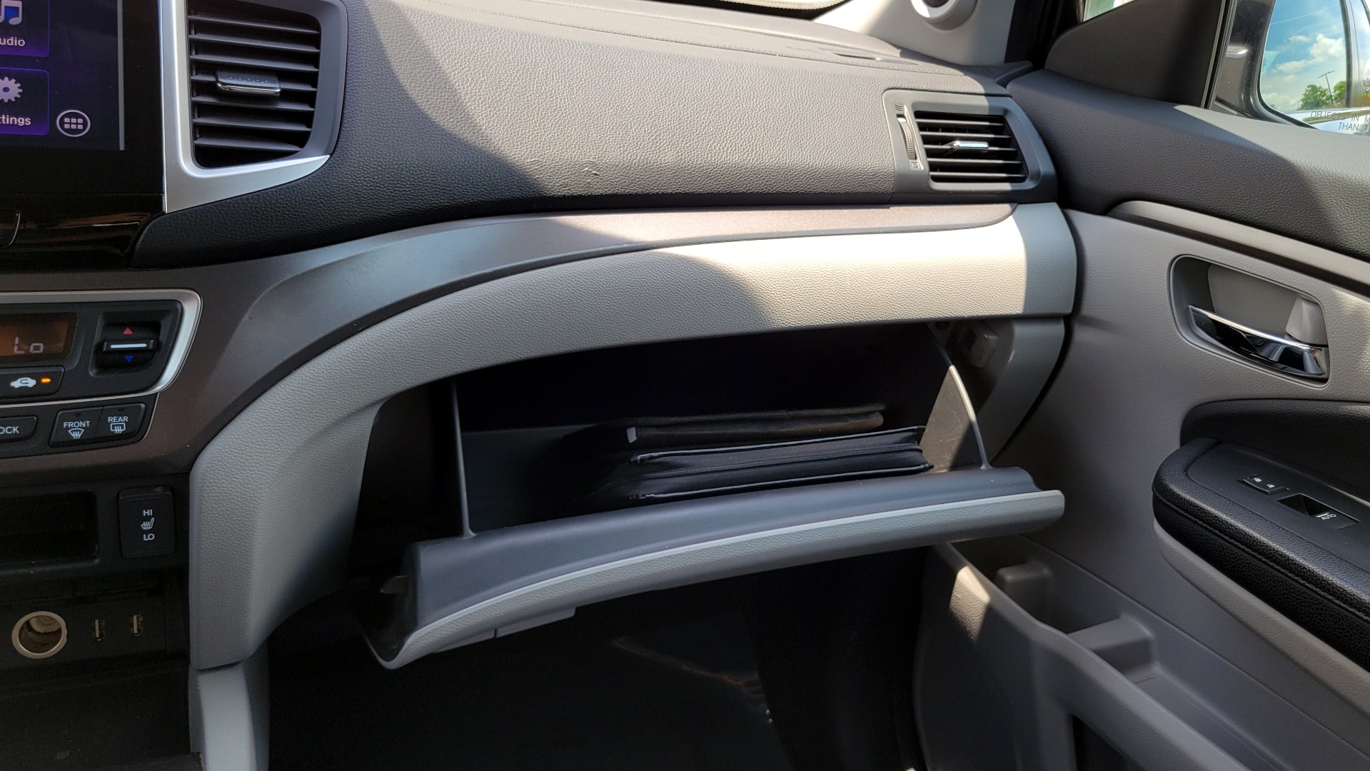 Used 2016 Honda Pilot EX-L for sale Sold at Formula Imports in Charlotte NC 28227 53
