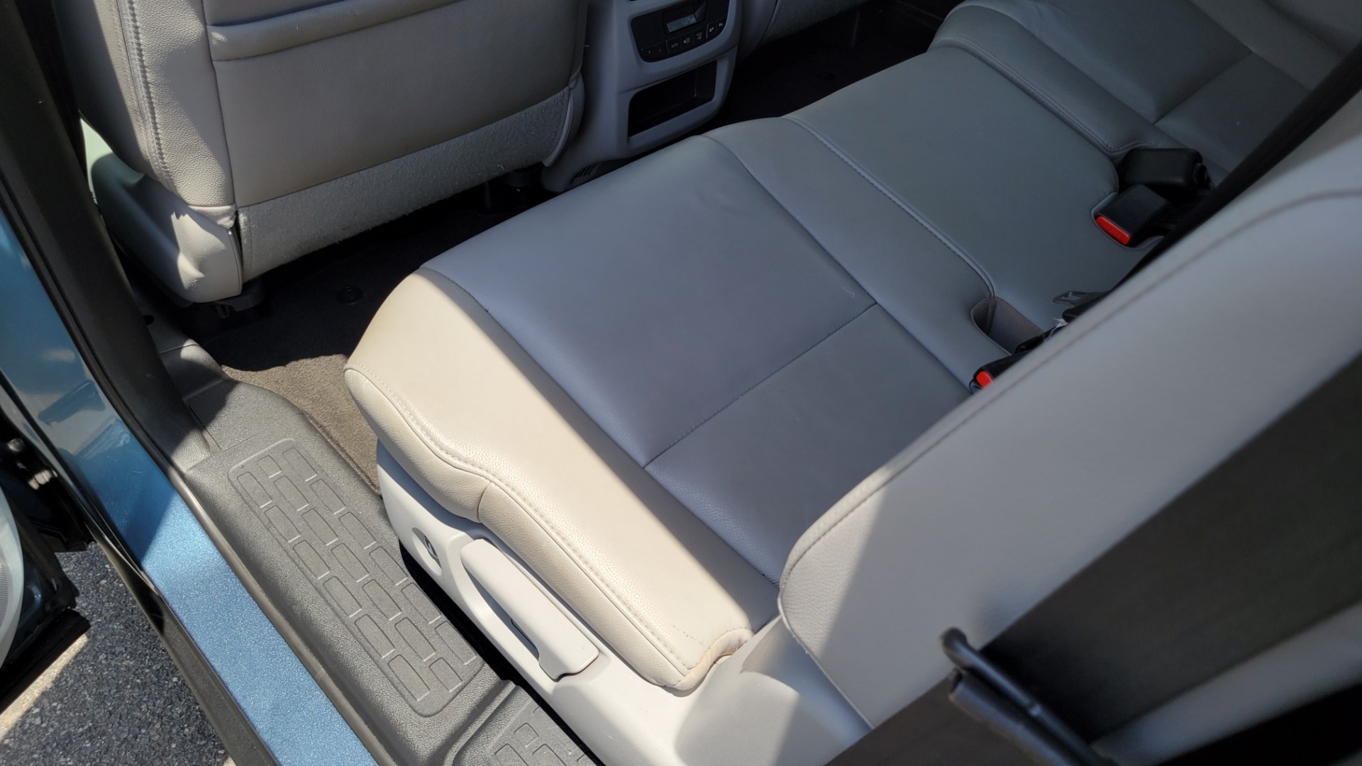 Used 2016 Honda Pilot EX-L for sale Sold at Formula Imports in Charlotte NC 28227 63