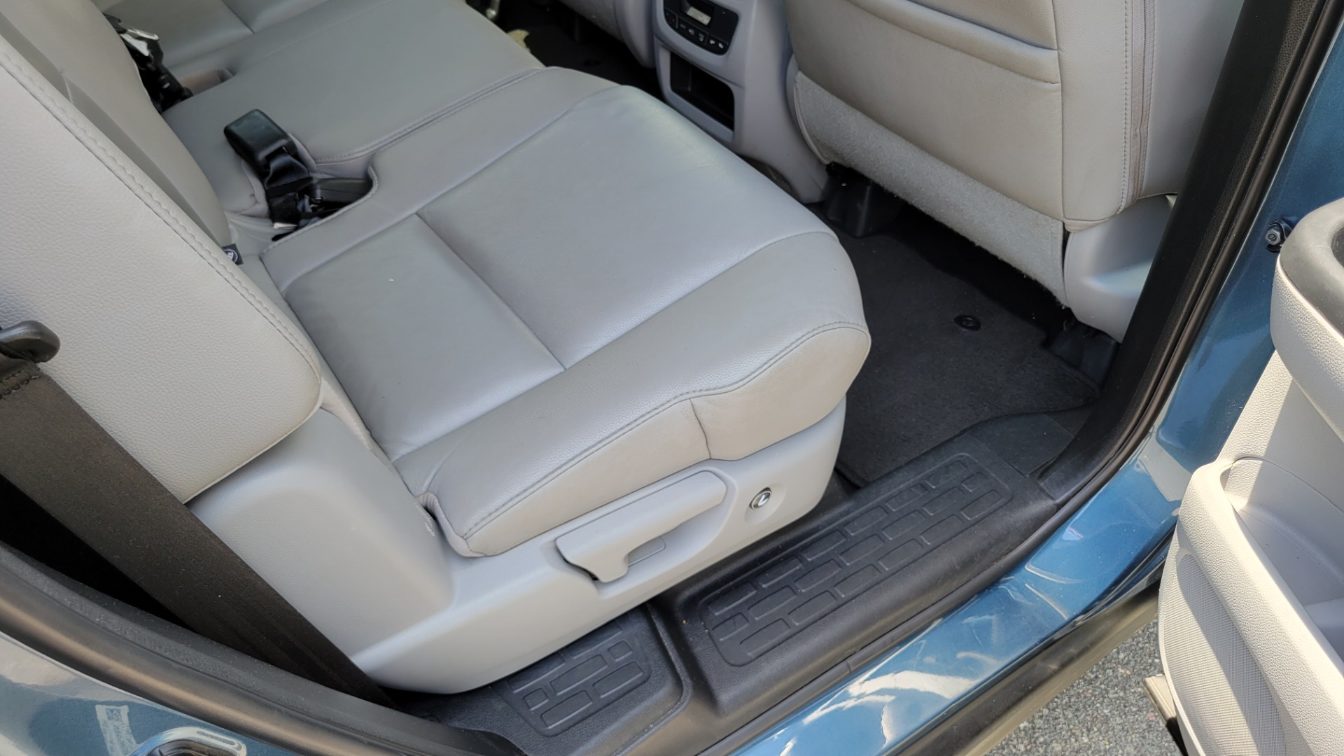 Used 2016 Honda Pilot EX-L for sale Sold at Formula Imports in Charlotte NC 28227 76