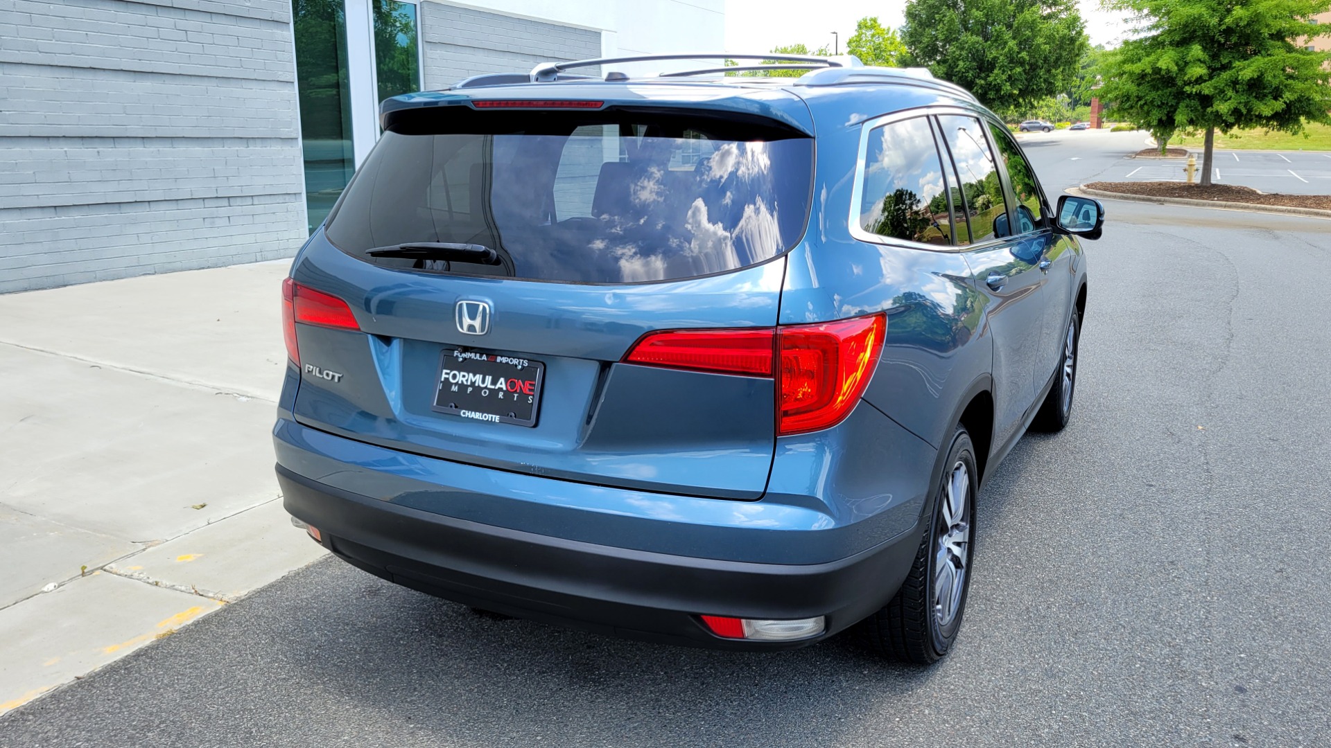 Used 2016 Honda Pilot EX-L for sale Sold at Formula Imports in Charlotte NC 28227 8