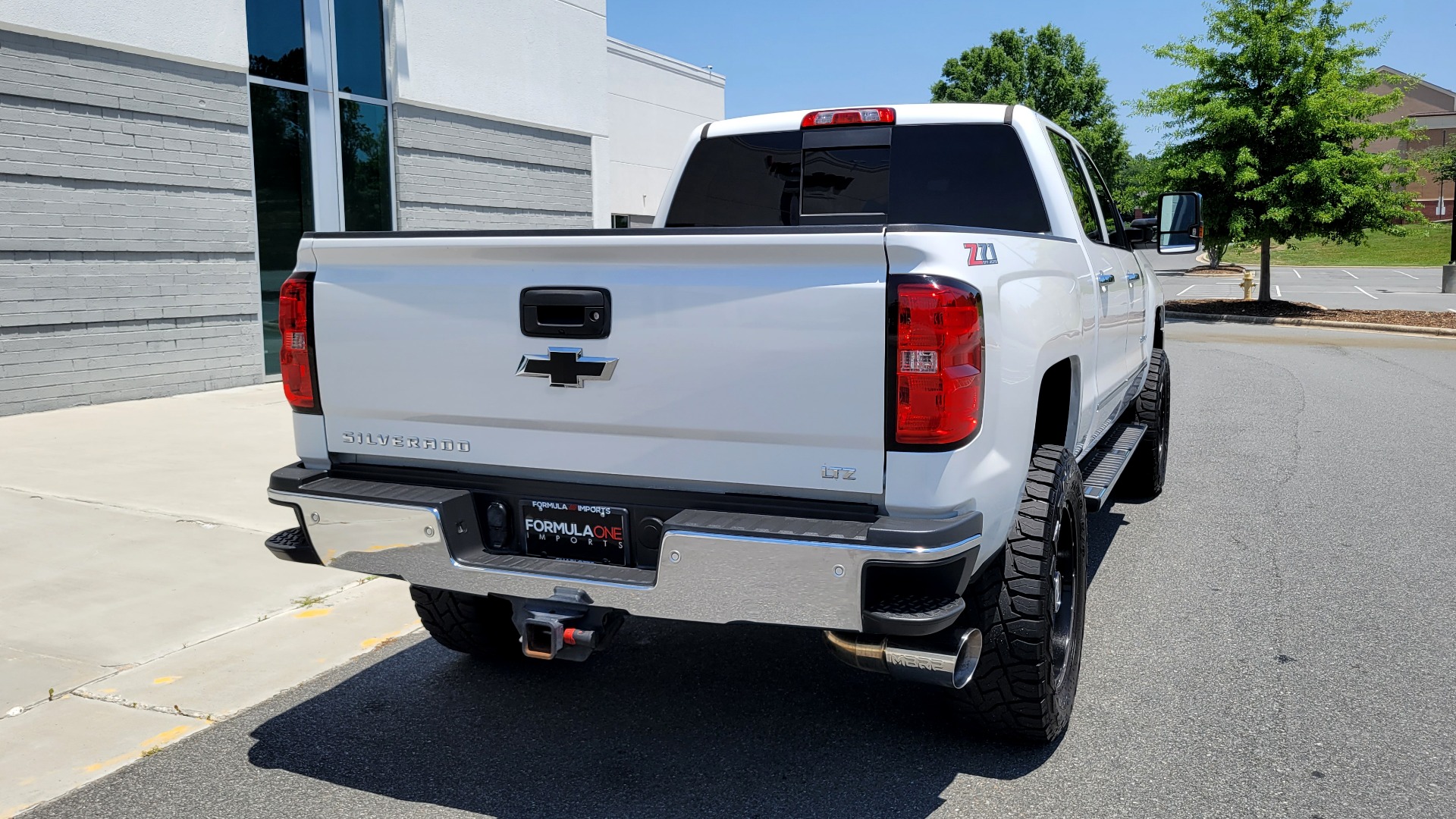 Used 2018 Chevrolet SILVERADO 2500HD LTZ CREWCAB / 6.6L / NAV / SUNROOF / BOSE / 5TH WHL / REARVIEW for sale Sold at Formula Imports in Charlotte NC 28227 10