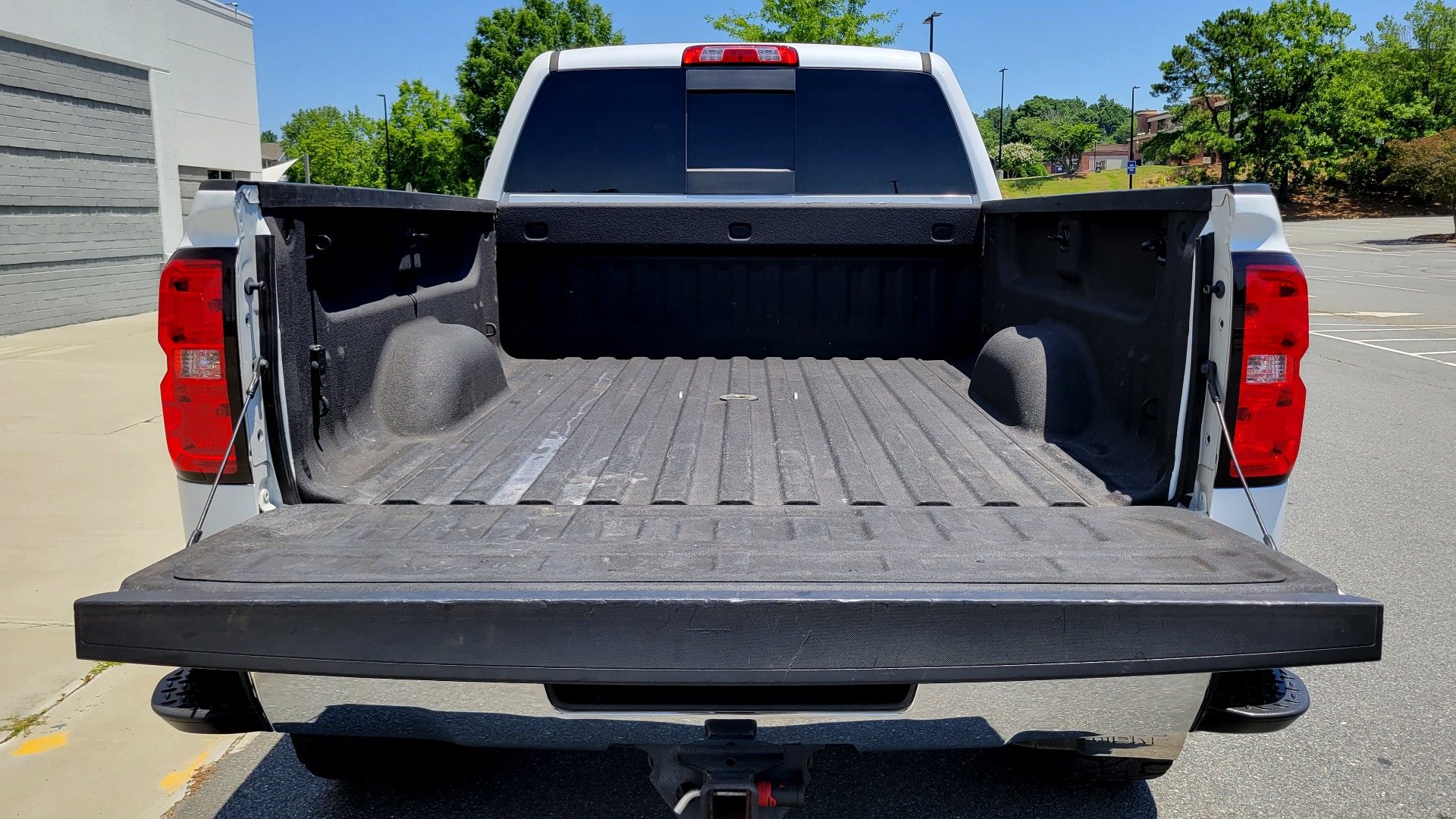 Used 2018 Chevrolet SILVERADO 2500HD LTZ CREWCAB / 6.6L / NAV / SUNROOF / BOSE / 5TH WHL / REARVIEW for sale Sold at Formula Imports in Charlotte NC 28227 32