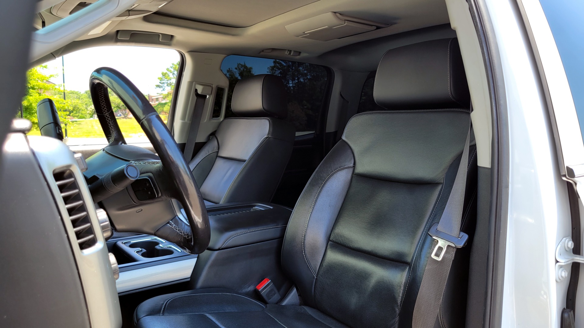 Used 2018 Chevrolet SILVERADO 2500HD LTZ CREWCAB / 6.6L / NAV / SUNROOF / BOSE / 5TH WHL / REARVIEW for sale Sold at Formula Imports in Charlotte NC 28227 48