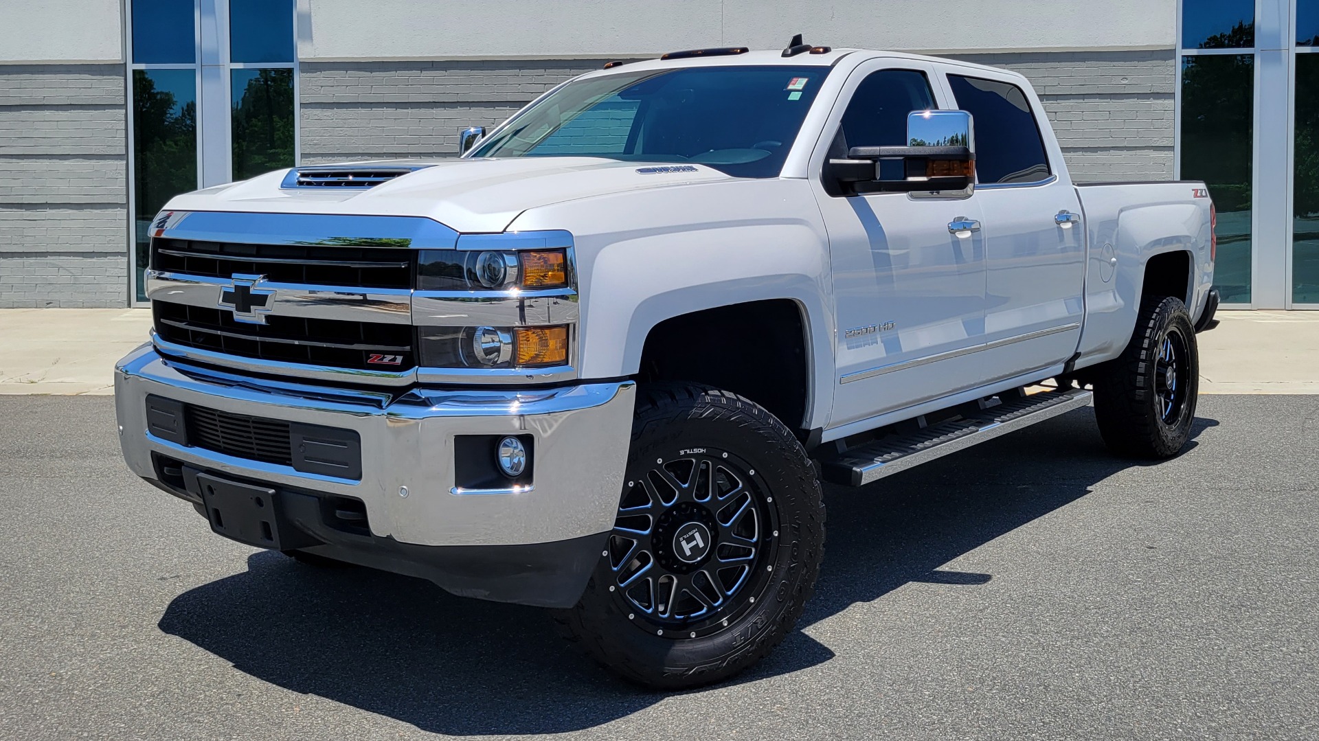 Used 2018 Chevrolet SILVERADO 2500HD LTZ CREWCAB / 6.6L / NAV / SUNROOF / BOSE / 5TH WHL / REARVIEW for sale Sold at Formula Imports in Charlotte NC 28227 6