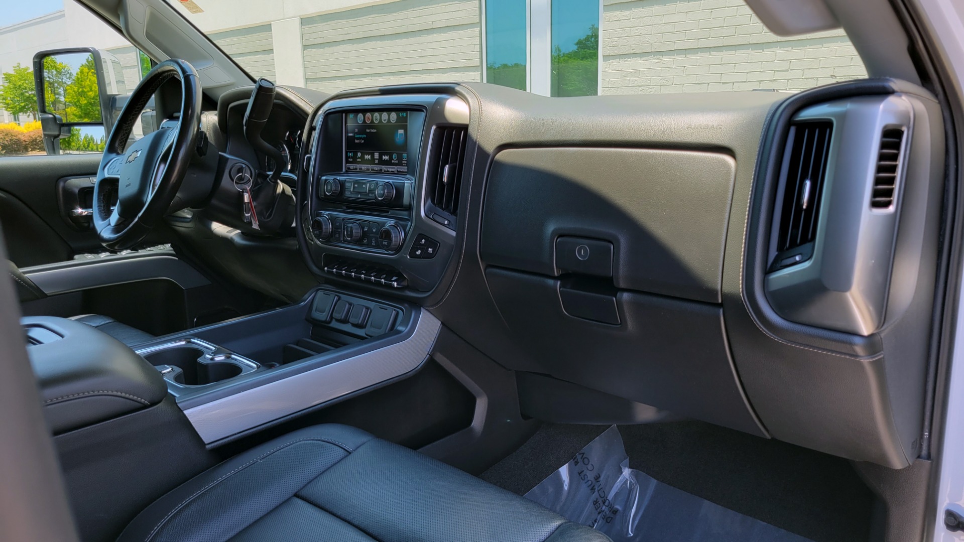Used 2018 Chevrolet SILVERADO 2500HD LTZ CREWCAB / 6.6L / NAV / SUNROOF / BOSE / 5TH WHL / REARVIEW for sale Sold at Formula Imports in Charlotte NC 28227 81