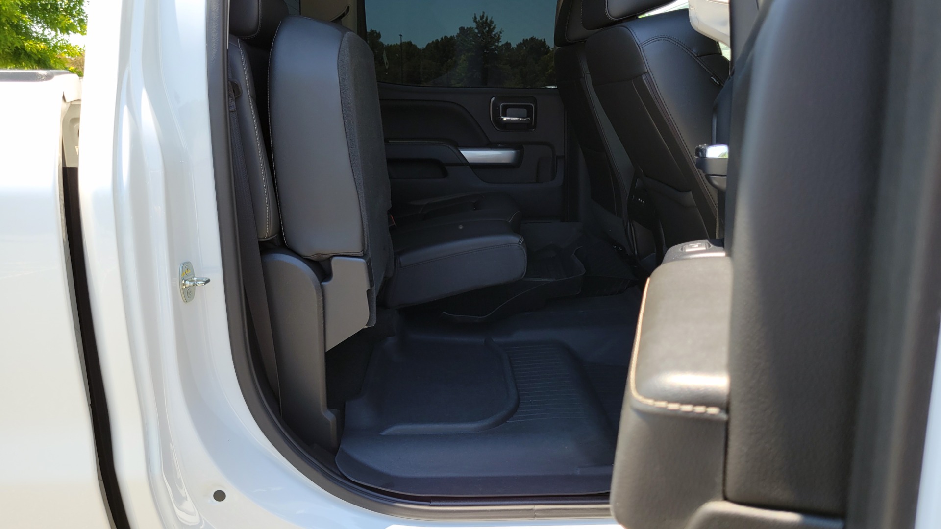 Used 2018 Chevrolet SILVERADO 2500HD LTZ CREWCAB / 6.6L / NAV / SUNROOF / BOSE / 5TH WHL / REARVIEW for sale Sold at Formula Imports in Charlotte NC 28227 84