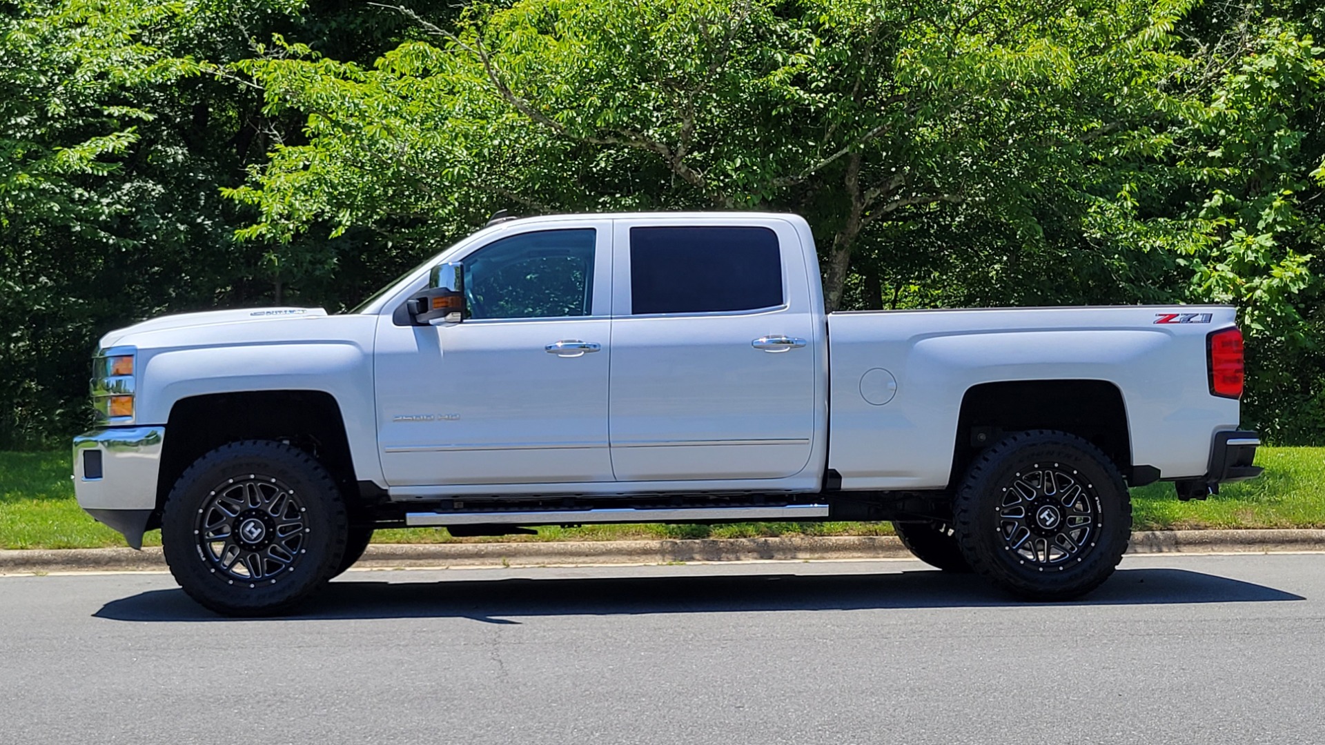 Used 2018 Chevrolet SILVERADO 2500HD LTZ CREWCAB / 6.6L / NAV / SUNROOF / BOSE / 5TH WHL / REARVIEW for sale Sold at Formula Imports in Charlotte NC 28227 96