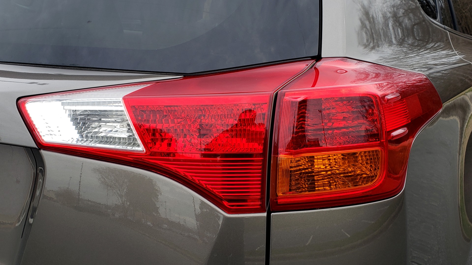 Used 2013 Toyota RAV4 LE / AUTO / FWD / 29 MPG HWY / CLEAN CARFAX for sale Sold at Formula Imports in Charlotte NC 28227 28