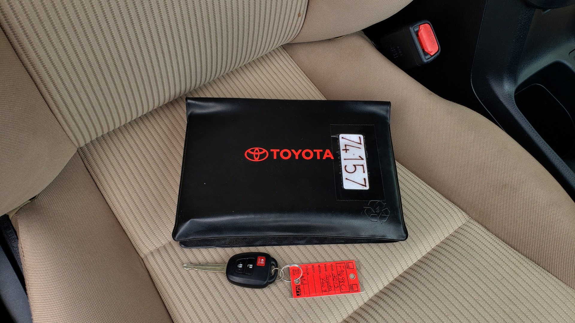 Used 2013 Toyota RAV4 LE / AUTO / FWD / 29 MPG HWY / CLEAN CARFAX for sale Sold at Formula Imports in Charlotte NC 28227 78