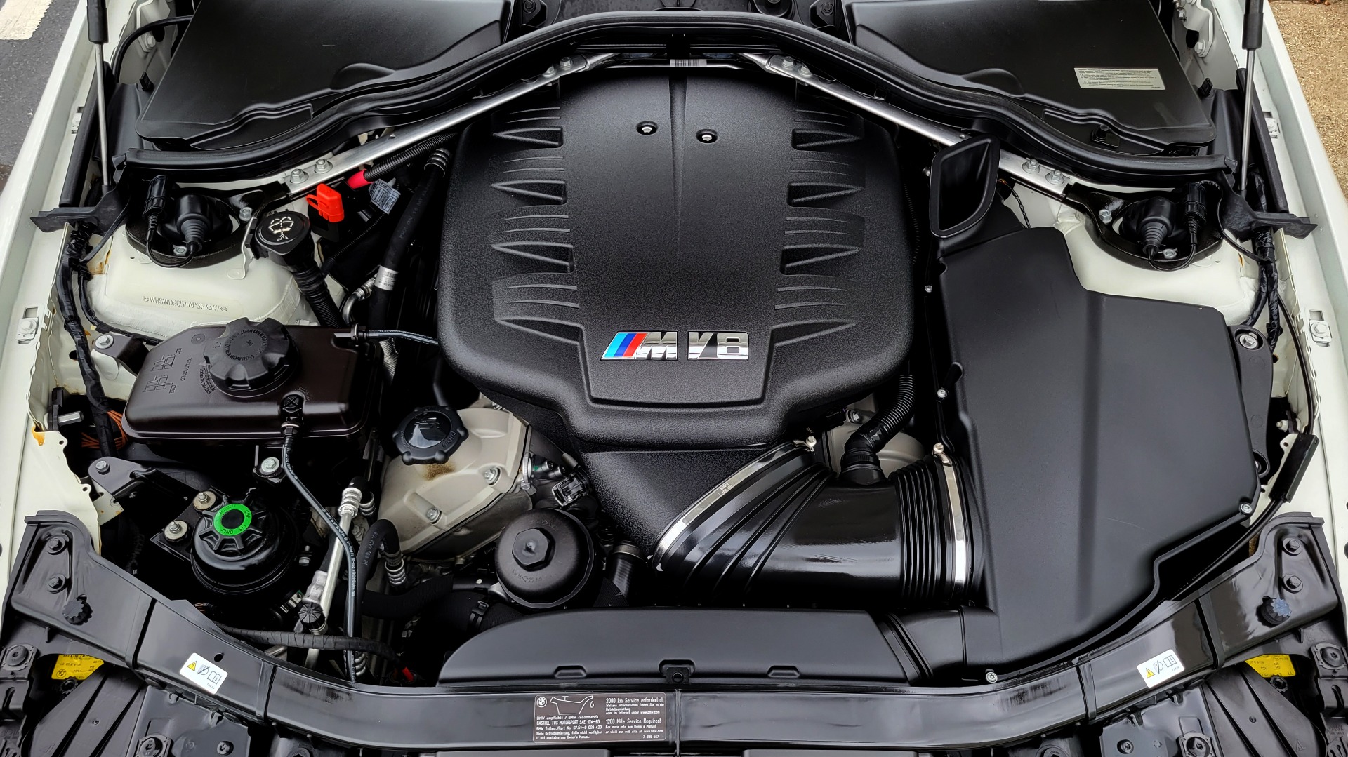 Used 2010 BMW M3 COUPE / MANUAL / 4.0L V8 / PREMIUM / TECHNOLOGY / SHADOWLINE for sale $54,995 at Formula Imports in Charlotte NC 28227 18