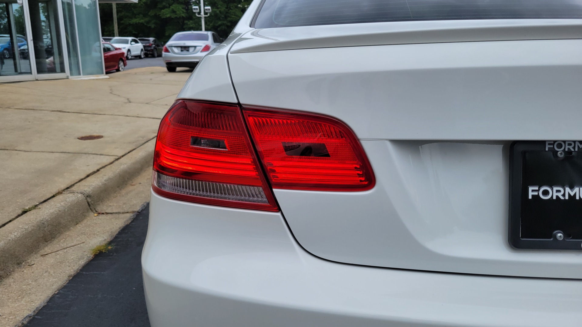 Used 2010 BMW M3 COUPE / MANUAL / 4.0L V8 / PREMIUM / TECHNOLOGY / SHADOWLINE for sale $54,995 at Formula Imports in Charlotte NC 28227 27