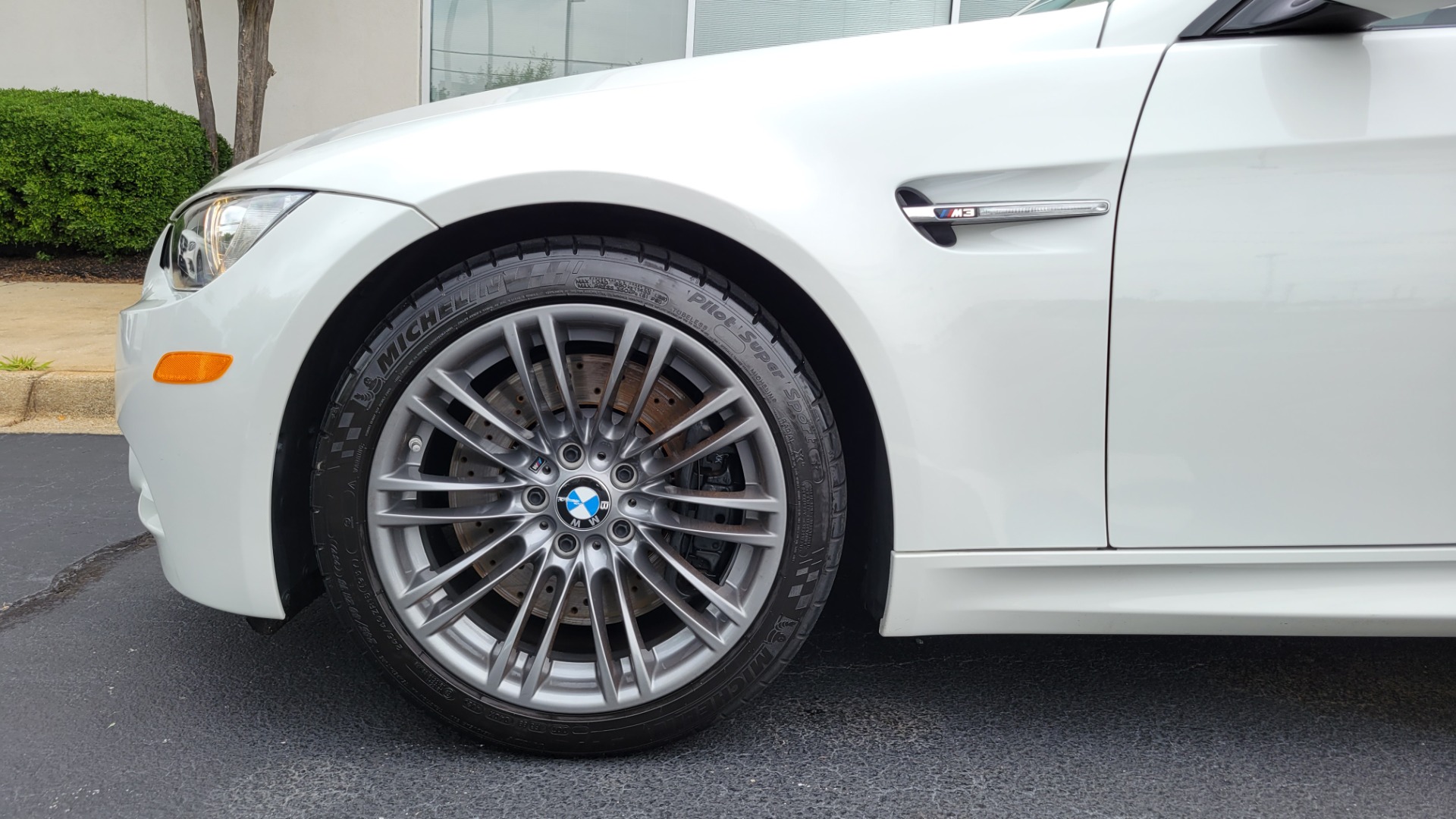 Used 2010 BMW M3 COUPE / MANUAL / 4.0L V8 / PREMIUM / TECHNOLOGY / SHADOWLINE for sale $54,995 at Formula Imports in Charlotte NC 28227 76