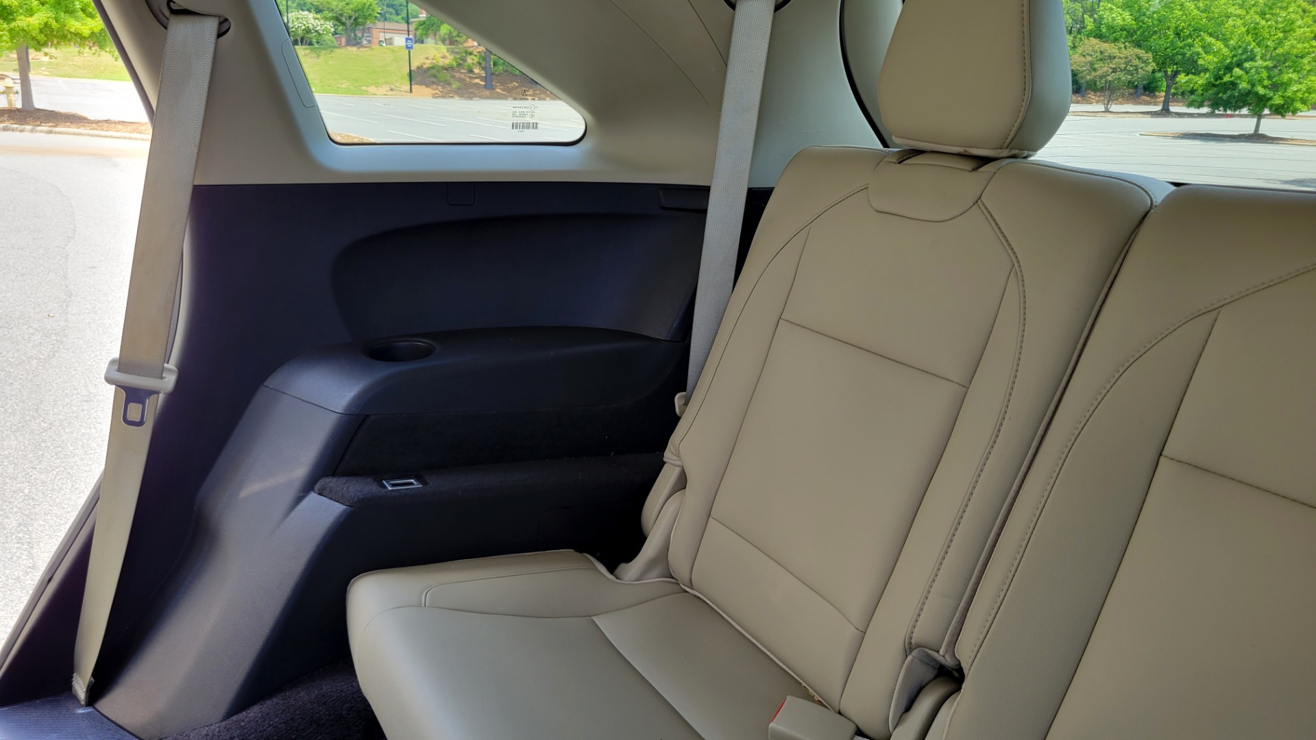 Used 2017 Acura MDX SH-AWD / 3.5L V6 / 9-SPD AUTO / SUNROOF / 3-ROW / CAMERA for sale $29,495 at Formula Imports in Charlotte NC 28227 76