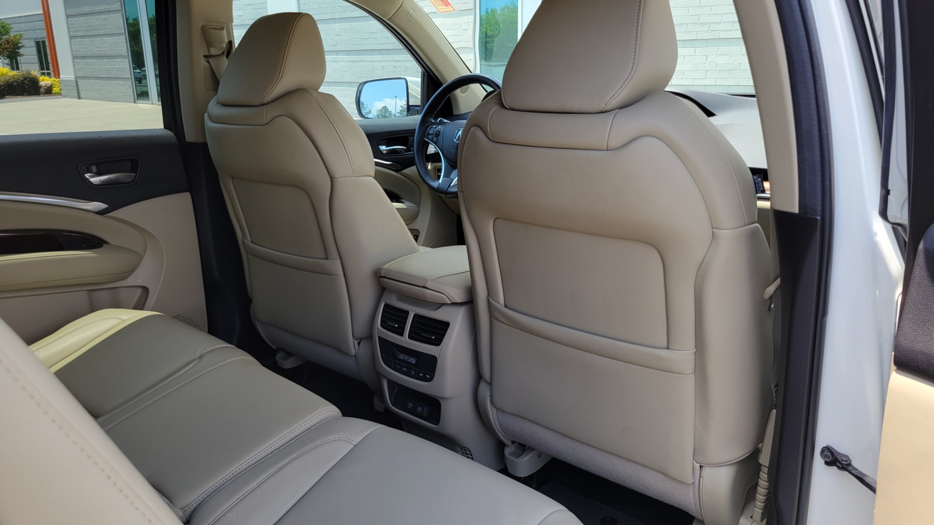 Used 2017 Acura MDX SH-AWD / 3.5L V6 / 9-SPD AUTO / SUNROOF / 3-ROW / CAMERA for sale $29,495 at Formula Imports in Charlotte NC 28227 87