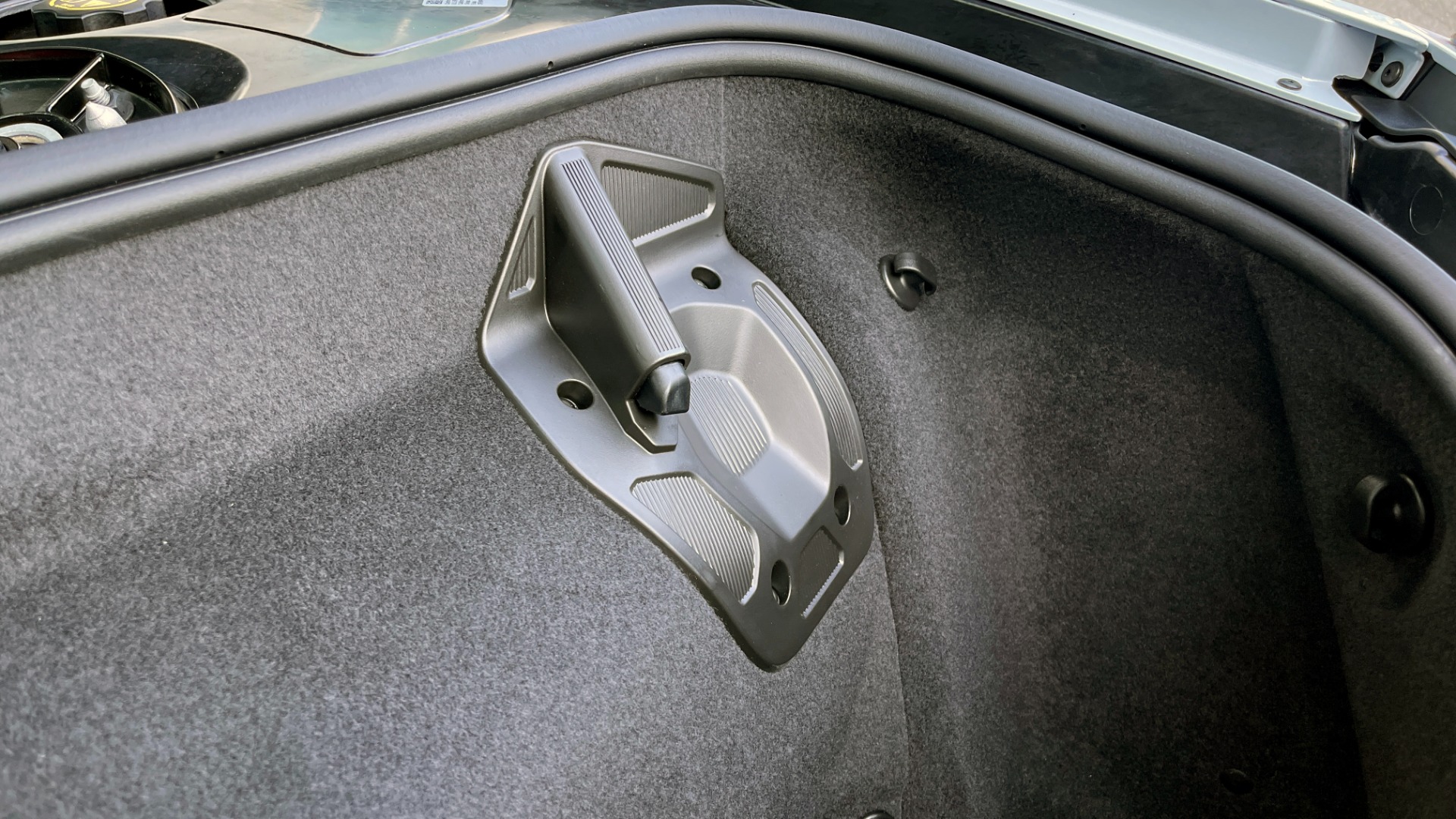 Used 2022 Chevrolet CORVETTE STINGRAY 1LT COUPE / PERFORMANCE / Z51 SUSP / BOSE / CAMERA for sale $97,995 at Formula Imports in Charlotte NC 28227 27