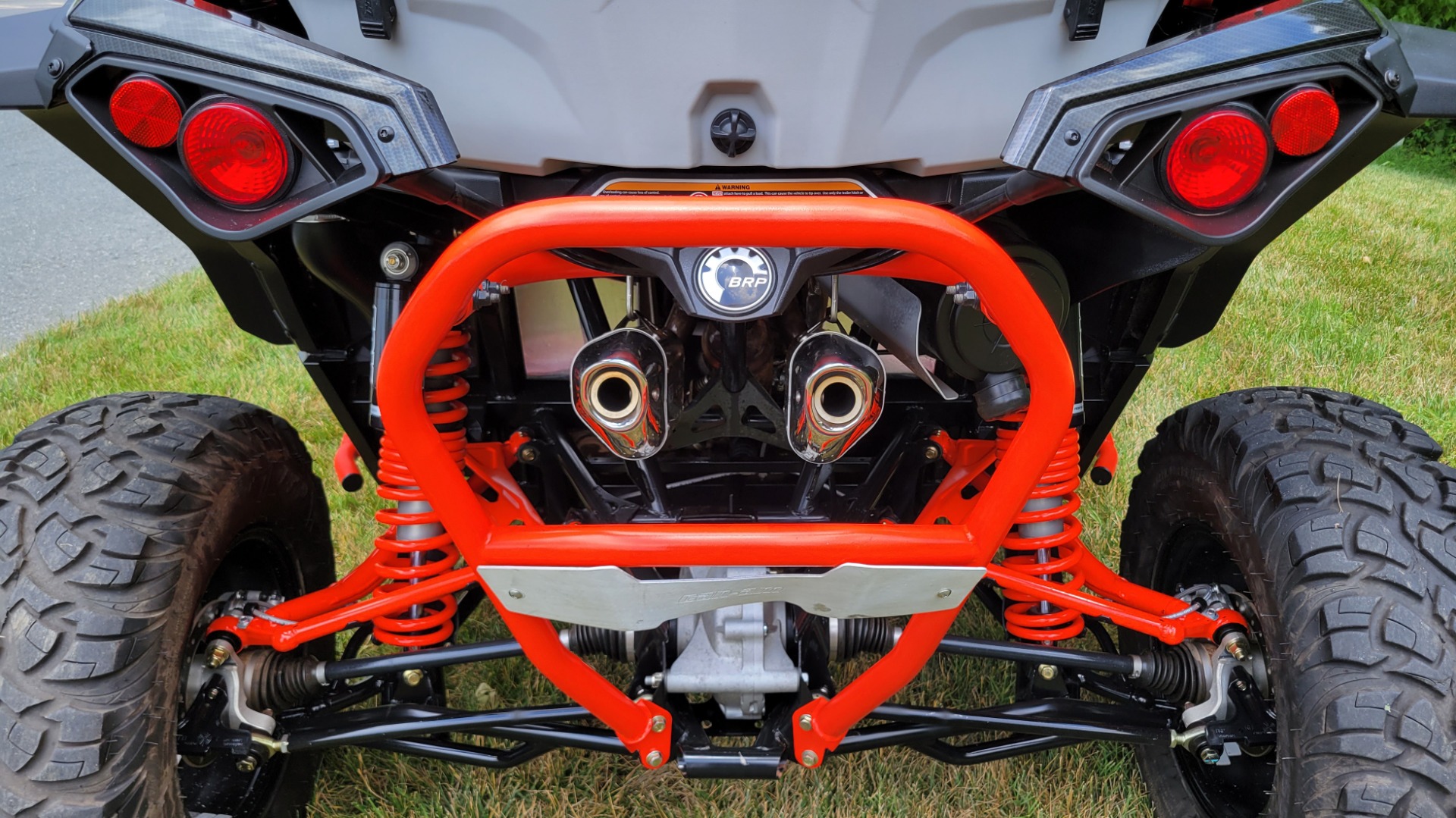 Used 2016 Can-Am MAVERICK MAX X-RS 1000R TURBO / 131HP / 4X4 / 4-SEATER / CUSTOM SOUND SYSTEM for sale Call for price at Formula Imports in Charlotte NC 28227 14