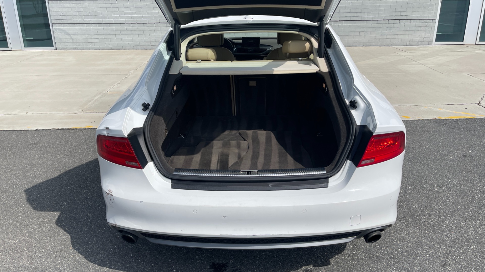 Used 2012 Audi A7 3.0L 310HP PREMIUM SEDAN / QUATTRO / NAV / SUNROOF for sale Sold at Formula Imports in Charlotte NC 28227 17