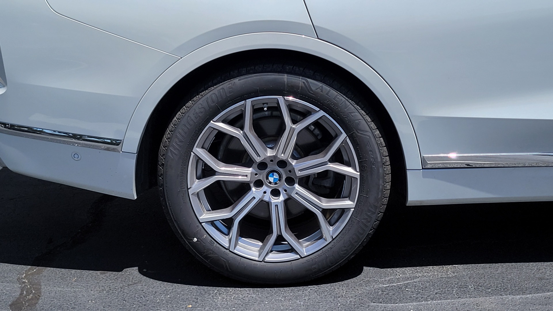 Used 2019 BMW X7 XDRIVE40I PREMIUM / NAV / HUD / PARK ASST PLUS / REMOTE START / 3D VIEW for sale Sold at Formula Imports in Charlotte NC 28227 101