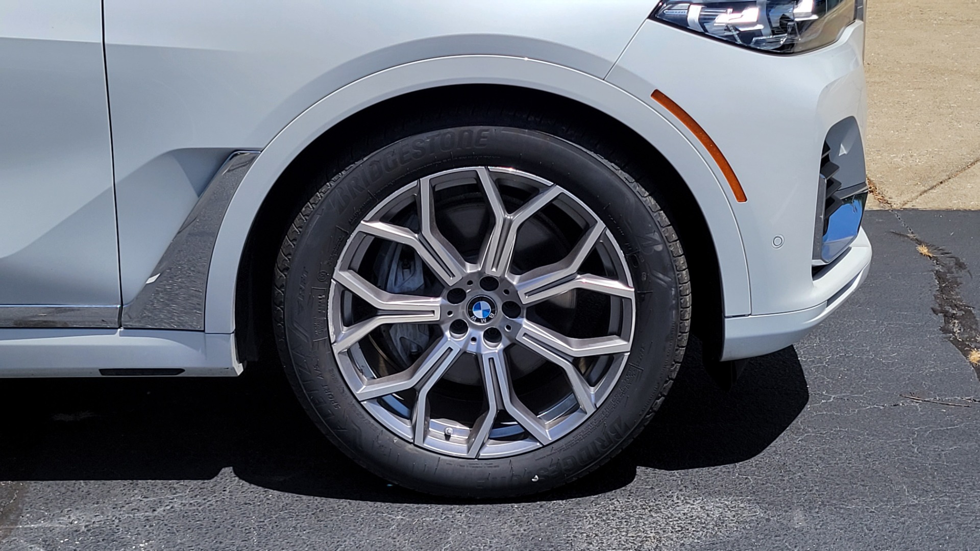Used 2019 BMW X7 XDRIVE40I PREMIUM / NAV / HUD / PARK ASST PLUS / REMOTE START / 3D VIEW for sale $68,995 at Formula Imports in Charlotte NC 28227 102