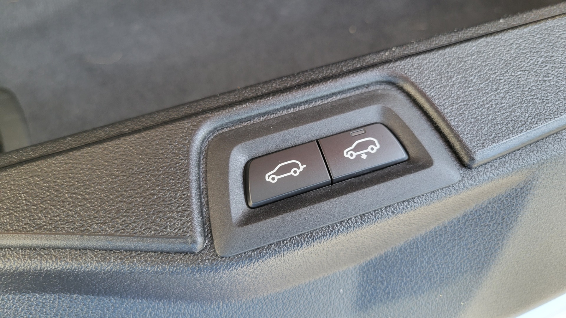 Used 2019 BMW X7 XDRIVE40I PREMIUM / NAV / HUD / PARK ASST PLUS / REMOTE START / 3D VIEW for sale Sold at Formula Imports in Charlotte NC 28227 18