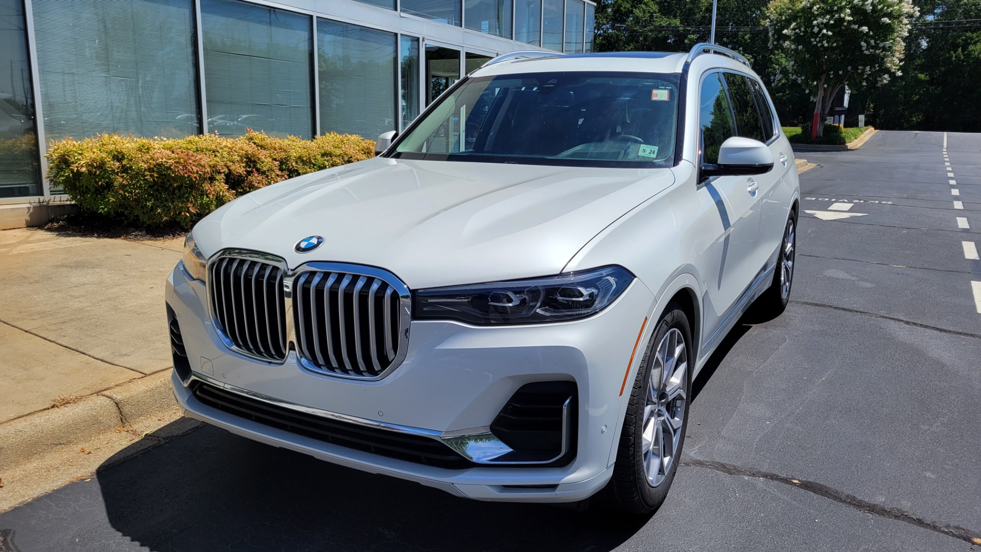 Used 2019 BMW X7 XDRIVE40I PREMIUM / NAV / HUD / PARK ASST PLUS / REMOTE START / 3D VIEW for sale $62,995 at Formula Imports in Charlotte NC 28227 2