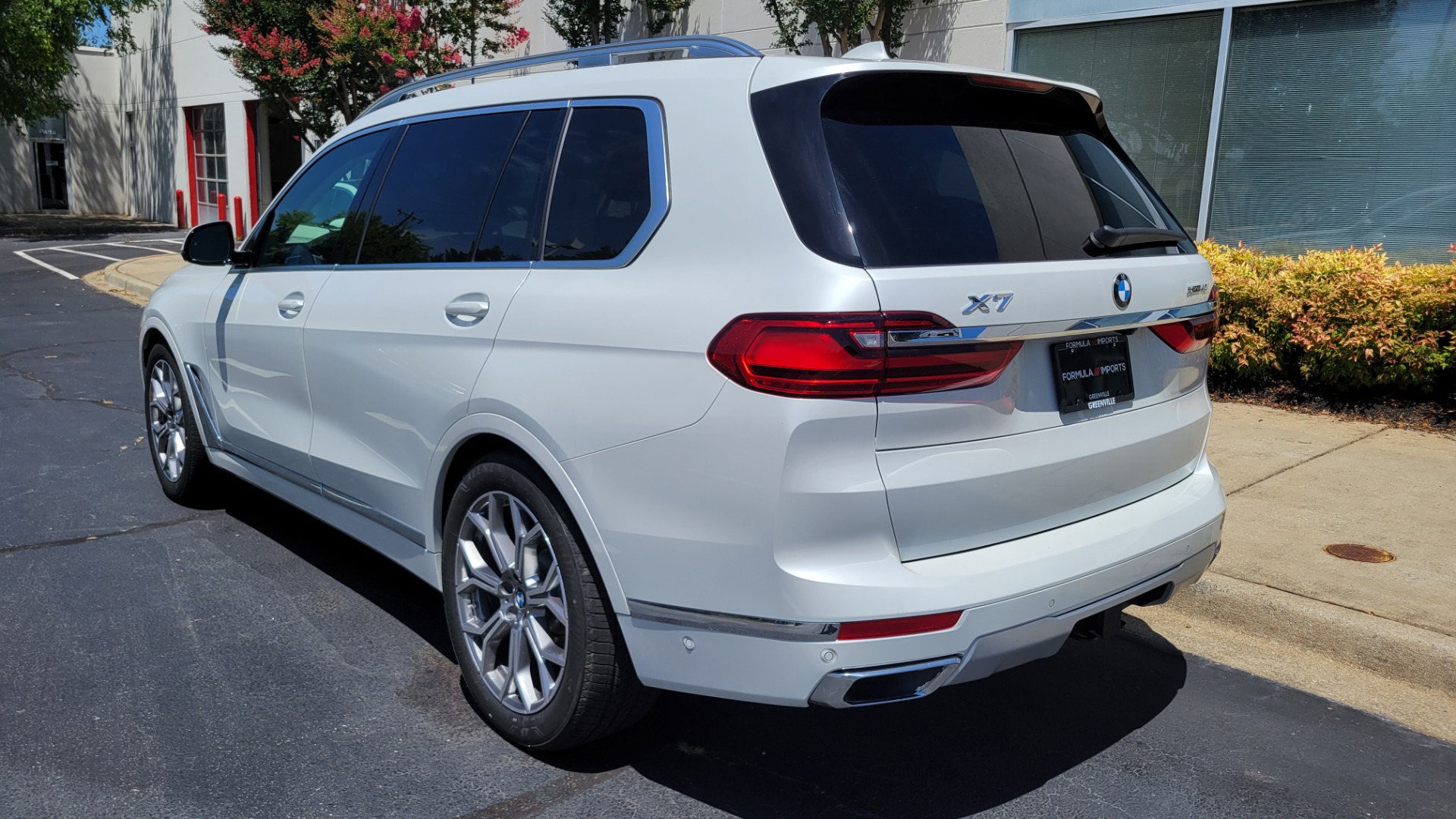 Used 2019 BMW X7 XDRIVE40I PREMIUM / NAV / HUD / PARK ASST PLUS / REMOTE START / 3D VIEW for sale Sold at Formula Imports in Charlotte NC 28227 4