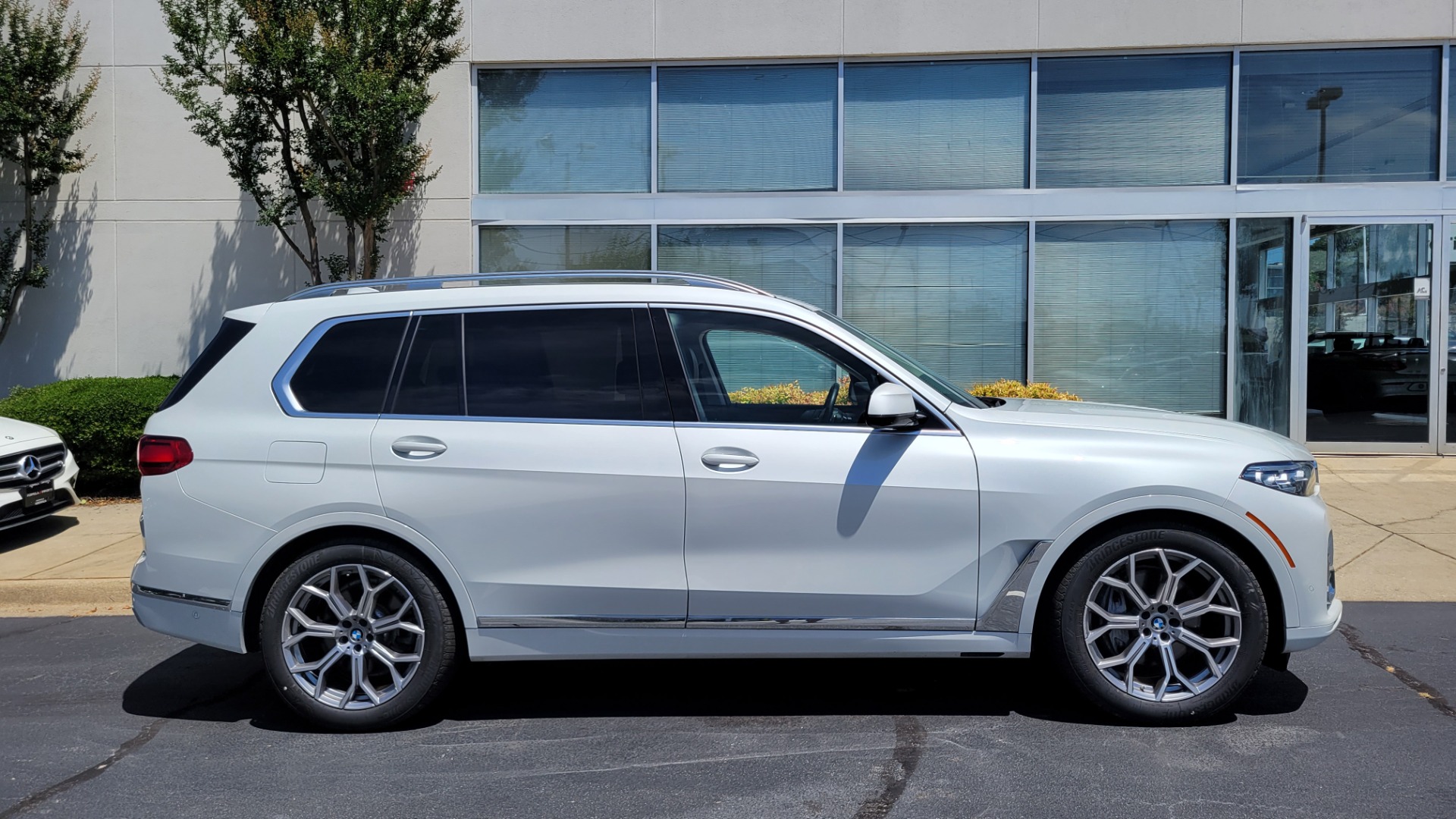 Used 2019 BMW X7 XDRIVE40I PREMIUM / NAV / HUD / PARK ASST PLUS / REMOTE START / 3D VIEW for sale $68,995 at Formula Imports in Charlotte NC 28227 6