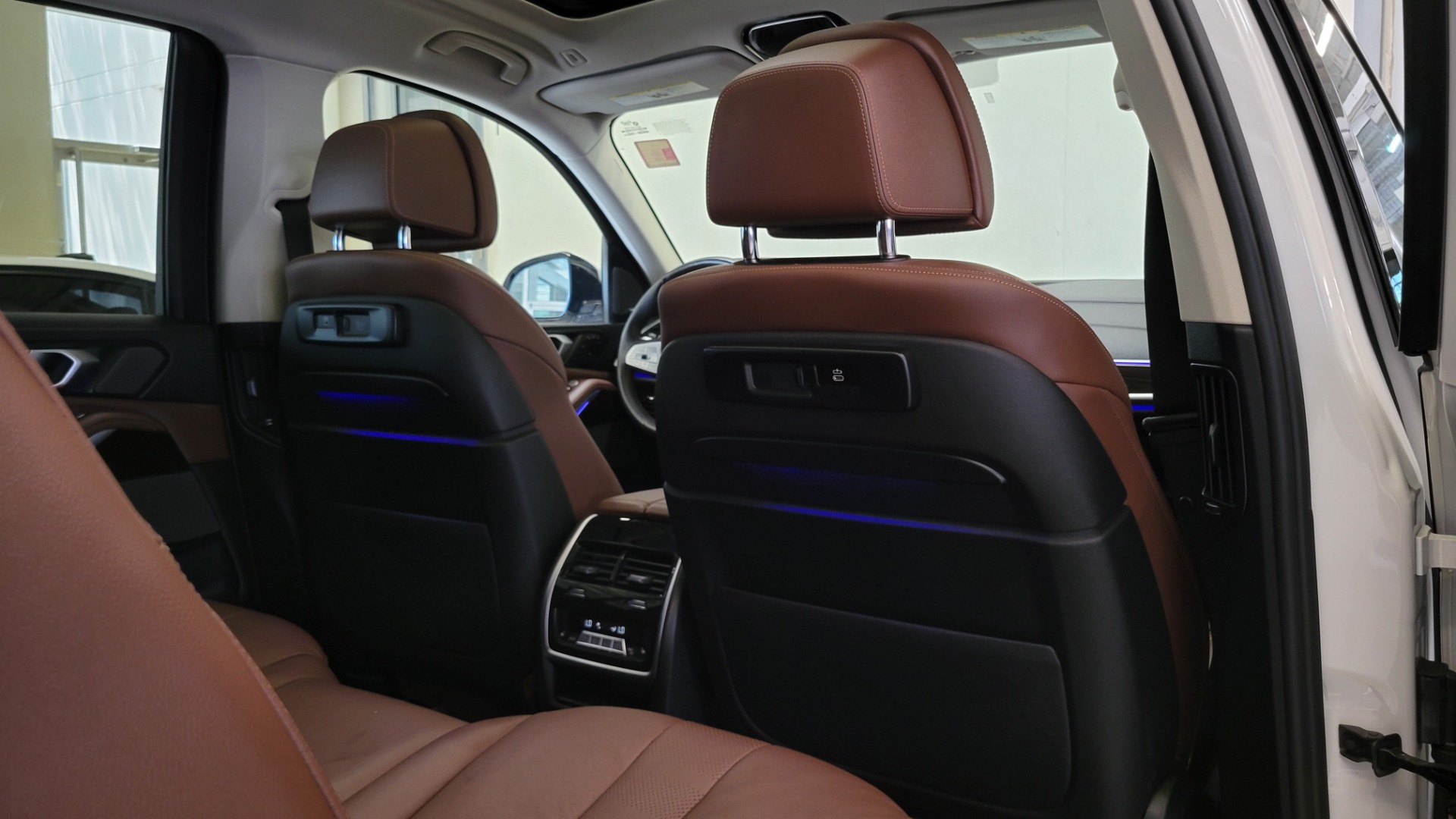 Used 2019 BMW X7 XDRIVE40I PREMIUM / NAV / HUD / PARK ASST PLUS / REMOTE START / 3D VIEW for sale Sold at Formula Imports in Charlotte NC 28227 92