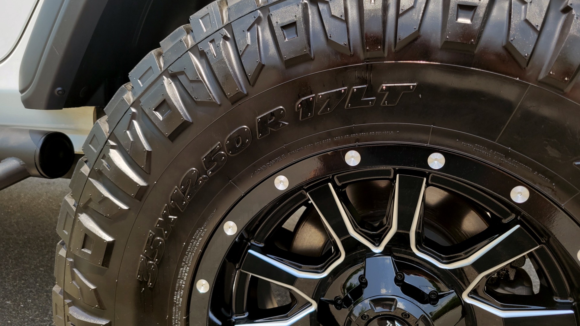 Used 2018 Jeep WRANGLER UNLIMITED SPORT RUBITRUX 4X4 / AUTO / CLOTH SEATS / SOFT-TOP / CAMERA for sale Sold at Formula Imports in Charlotte NC 28227 104