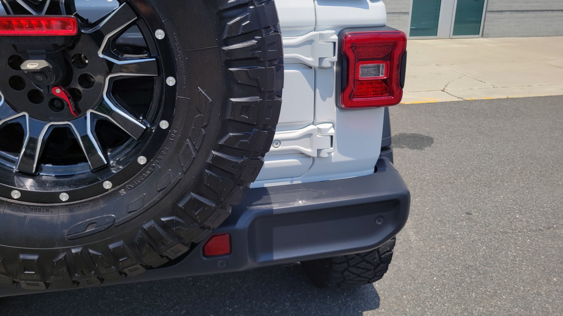 Used 2018 Jeep WRANGLER UNLIMITED SPORT RUBITRUX 4X4 / AUTO / CLOTH SEATS / SOFT-TOP / CAMERA for sale Sold at Formula Imports in Charlotte NC 28227 39