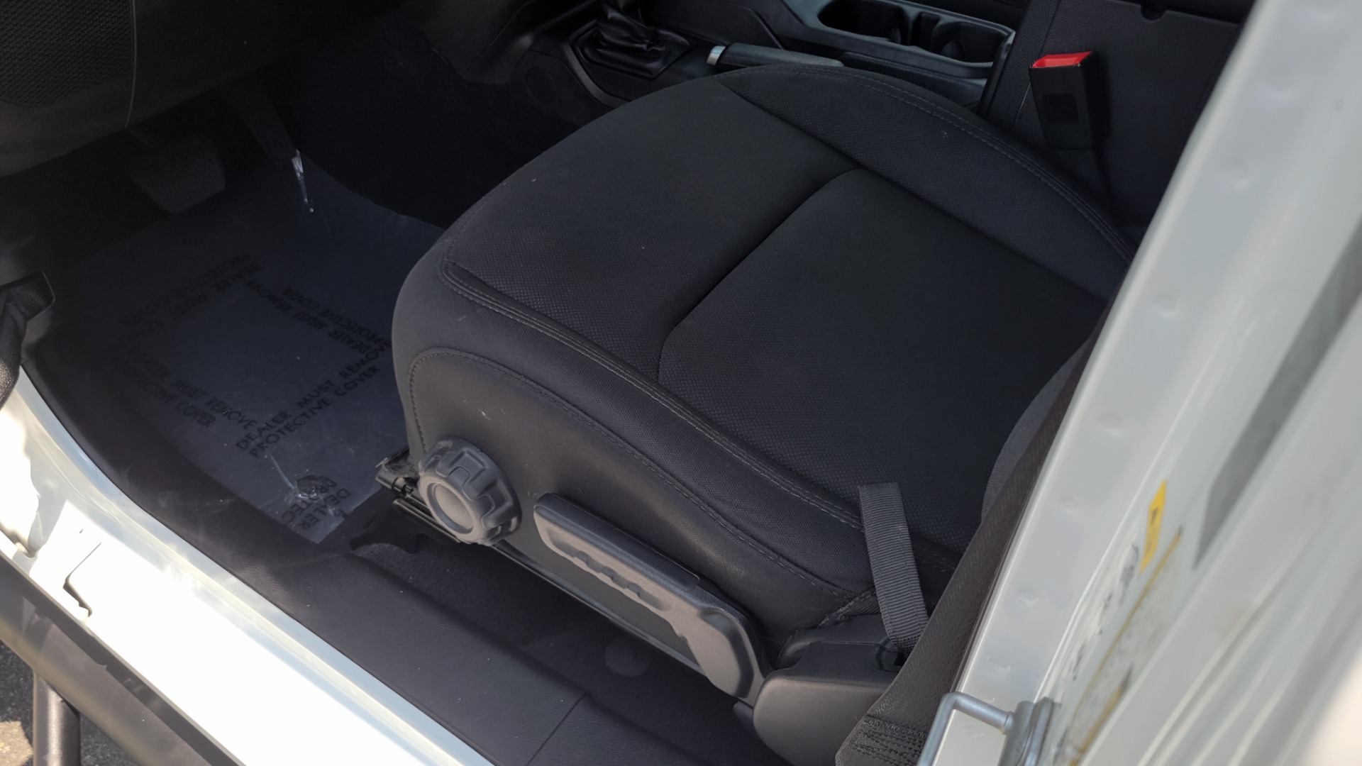 Used 2018 Jeep WRANGLER UNLIMITED SPORT RUBITRUX 4X4 / AUTO / CLOTH SEATS / SOFT-TOP / CAMERA for sale Sold at Formula Imports in Charlotte NC 28227 44