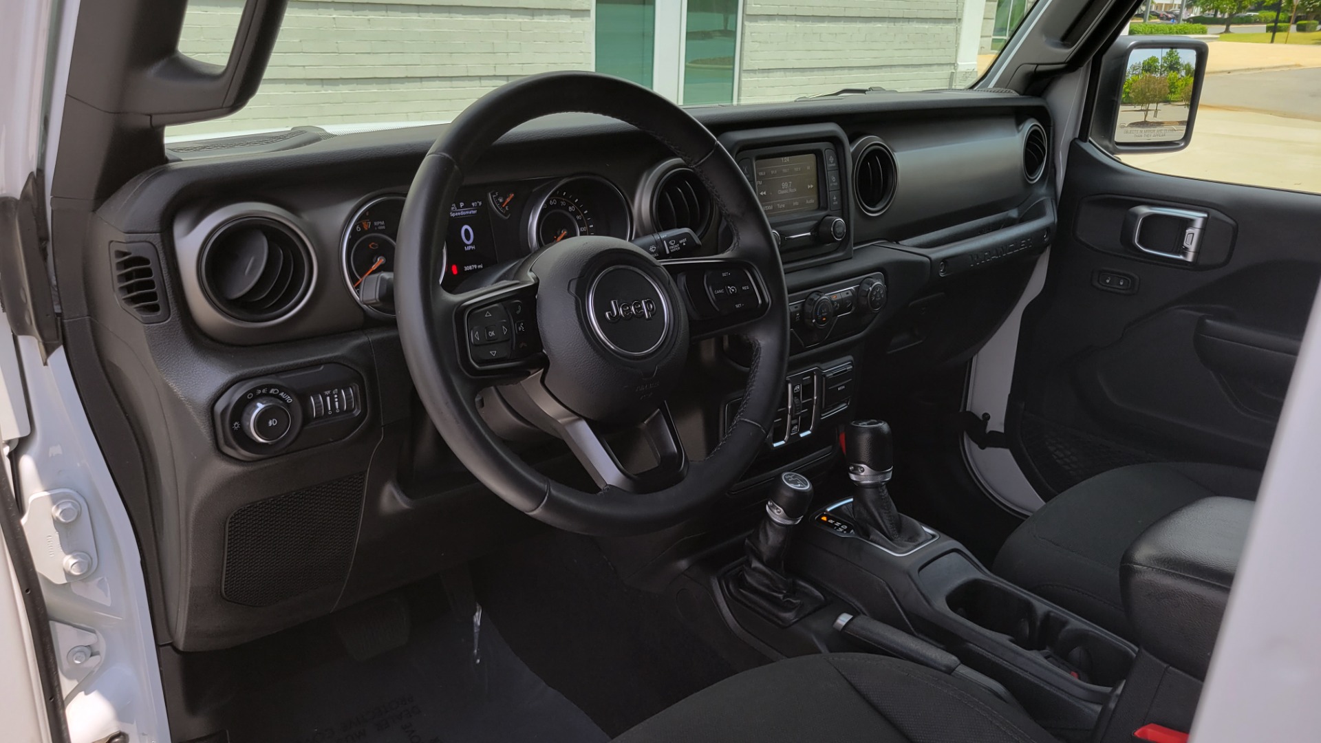 Used 2018 Jeep WRANGLER UNLIMITED SPORT RUBITRUX 4X4 / AUTO / CLOTH SEATS / SOFT-TOP / CAMERA for sale Sold at Formula Imports in Charlotte NC 28227 47