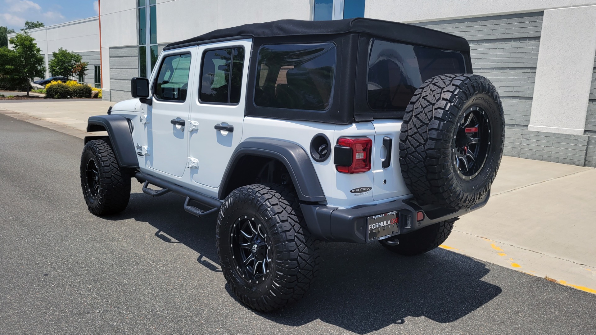 Used 2018 Jeep WRANGLER UNLIMITED SPORT RUBITRUX 4X4 / AUTO / CLOTH SEATS / SOFT-TOP / CAMERA for sale $46,500 at Formula Imports in Charlotte NC 28227 5