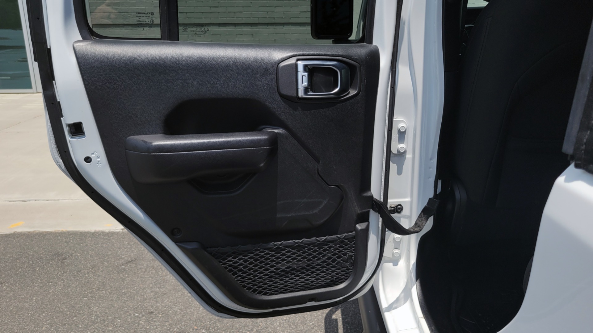 Used 2018 Jeep WRANGLER UNLIMITED SPORT RUBITRUX 4X4 / AUTO / CLOTH SEATS / SOFT-TOP / CAMERA for sale Sold at Formula Imports in Charlotte NC 28227 67