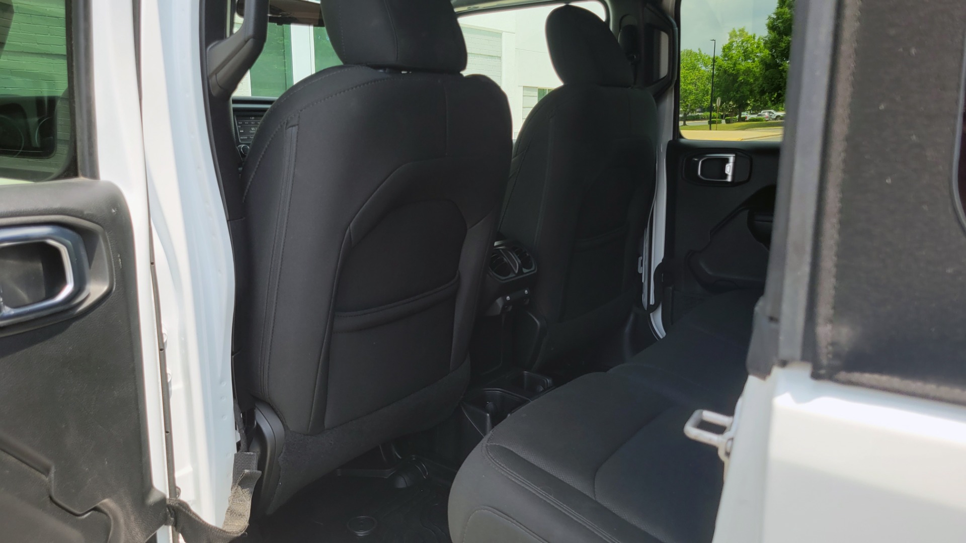 Used 2018 Jeep WRANGLER UNLIMITED SPORT RUBITRUX 4X4 / AUTO / CLOTH SEATS / SOFT-TOP / CAMERA for sale Sold at Formula Imports in Charlotte NC 28227 69