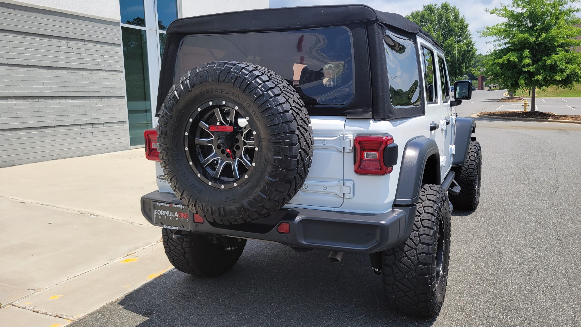 Used 2018 Jeep WRANGLER UNLIMITED SPORT RUBITRUX 4X4 / AUTO / CLOTH SEATS / SOFT-TOP / CAMERA for sale Sold at Formula Imports in Charlotte NC 28227 7