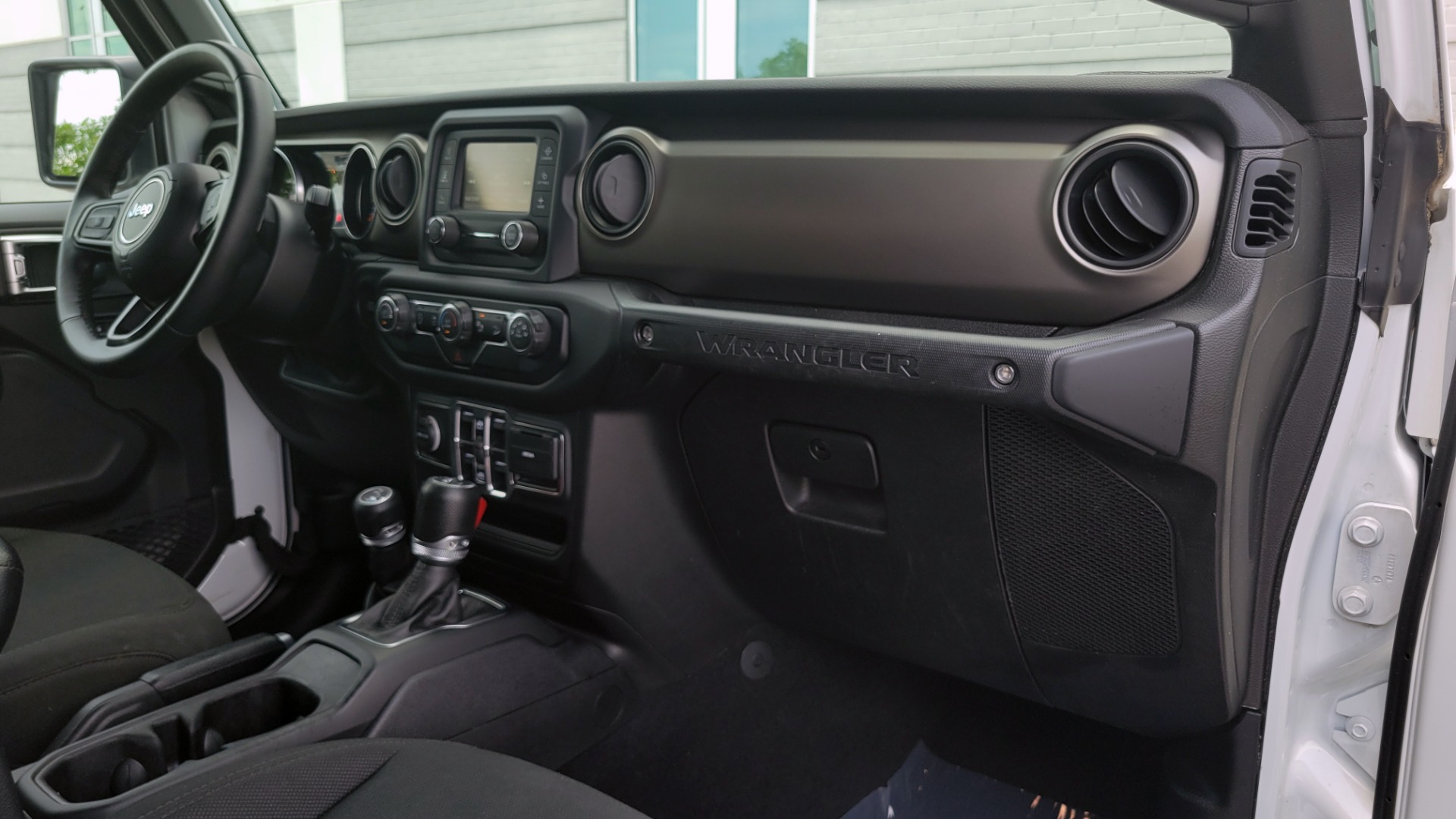 Used 2018 Jeep WRANGLER UNLIMITED SPORT RUBITRUX 4X4 / AUTO / CLOTH SEATS / SOFT-TOP / CAMERA for sale Sold at Formula Imports in Charlotte NC 28227 79